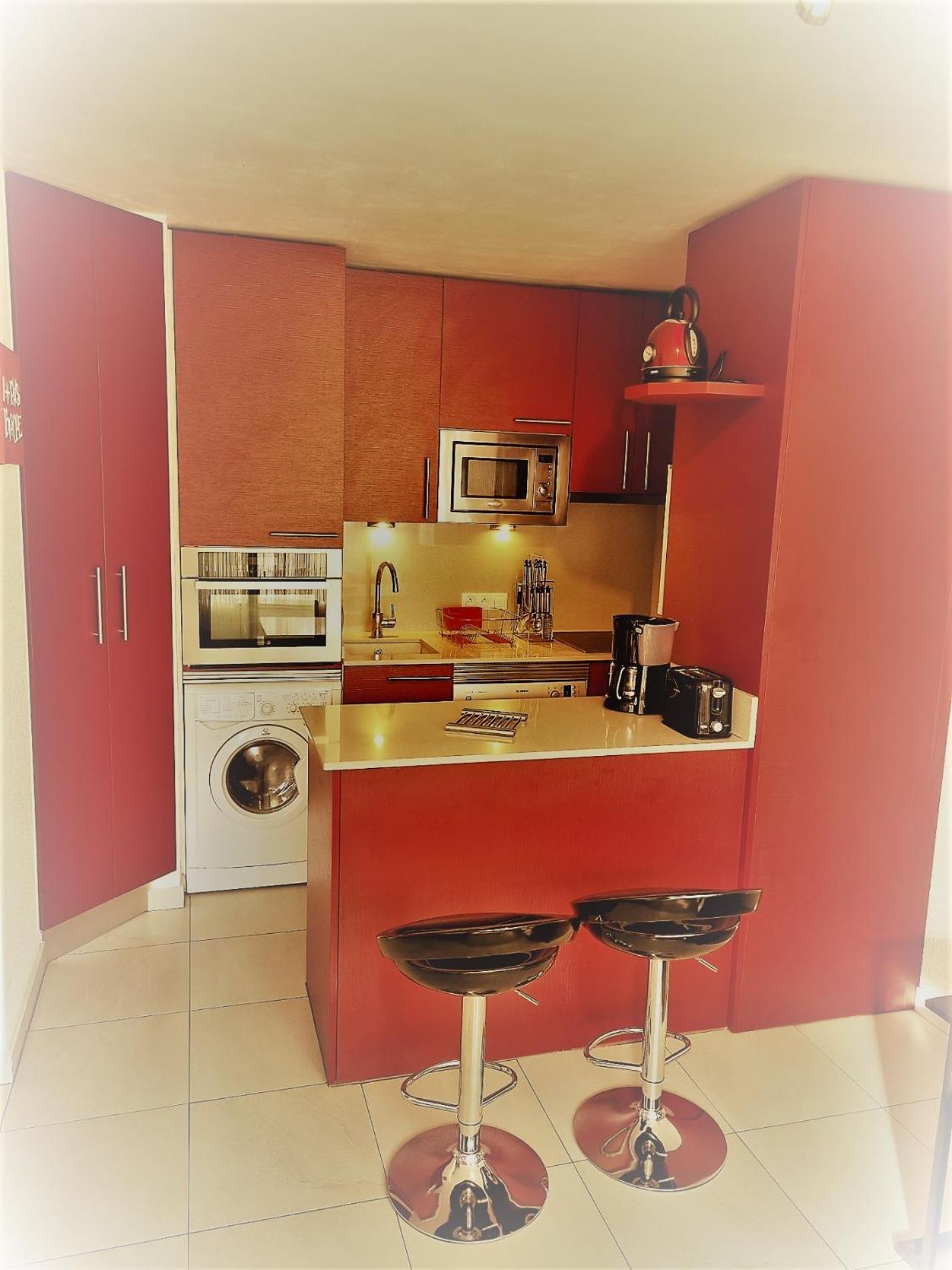 Apartment with Terrace photo 3