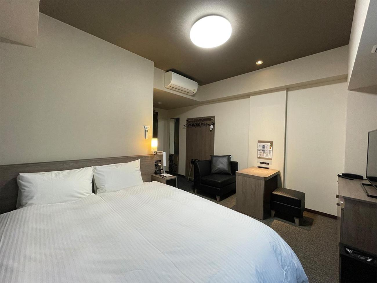 Comfort Double Room - Non-Smoking - South Wing - Photo 1