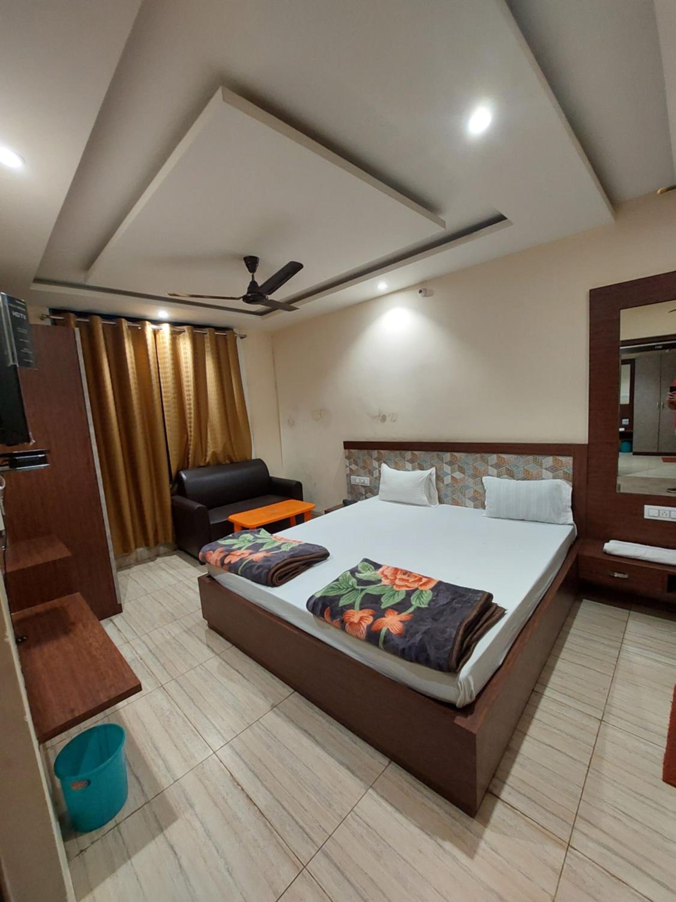 Deluxe Double Room photo 3