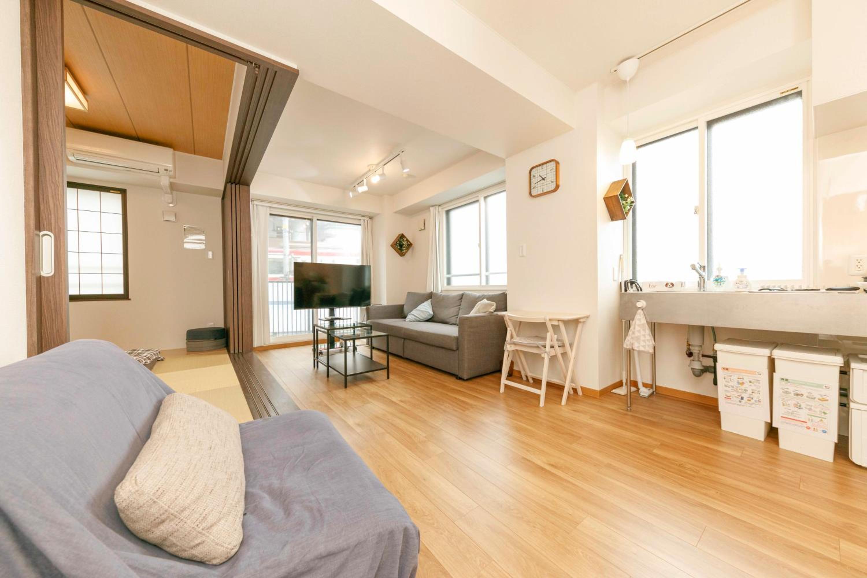 Apartment photo 1