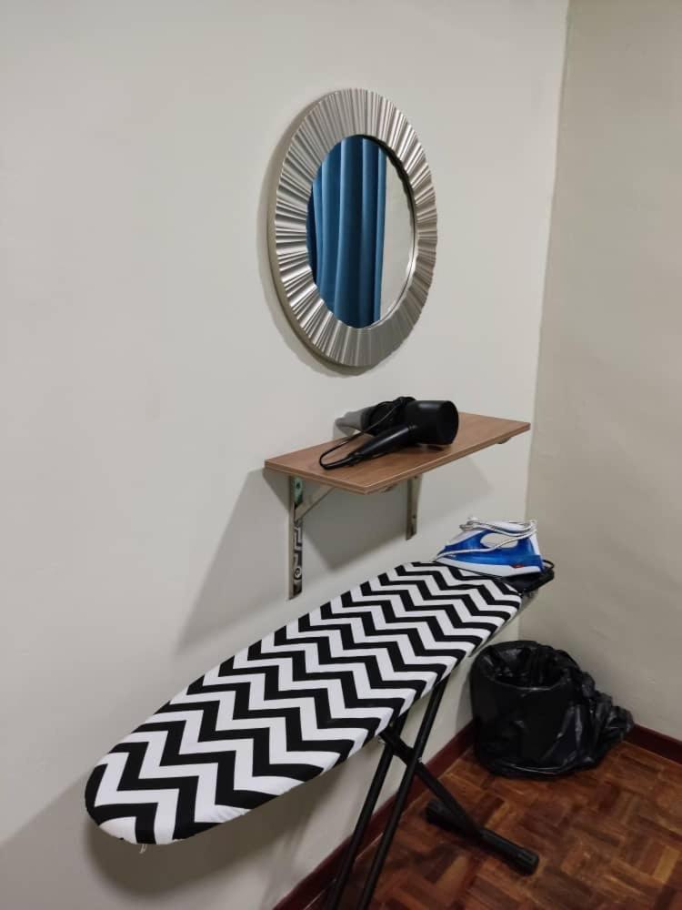 One-Bedroom Apartment photo 3