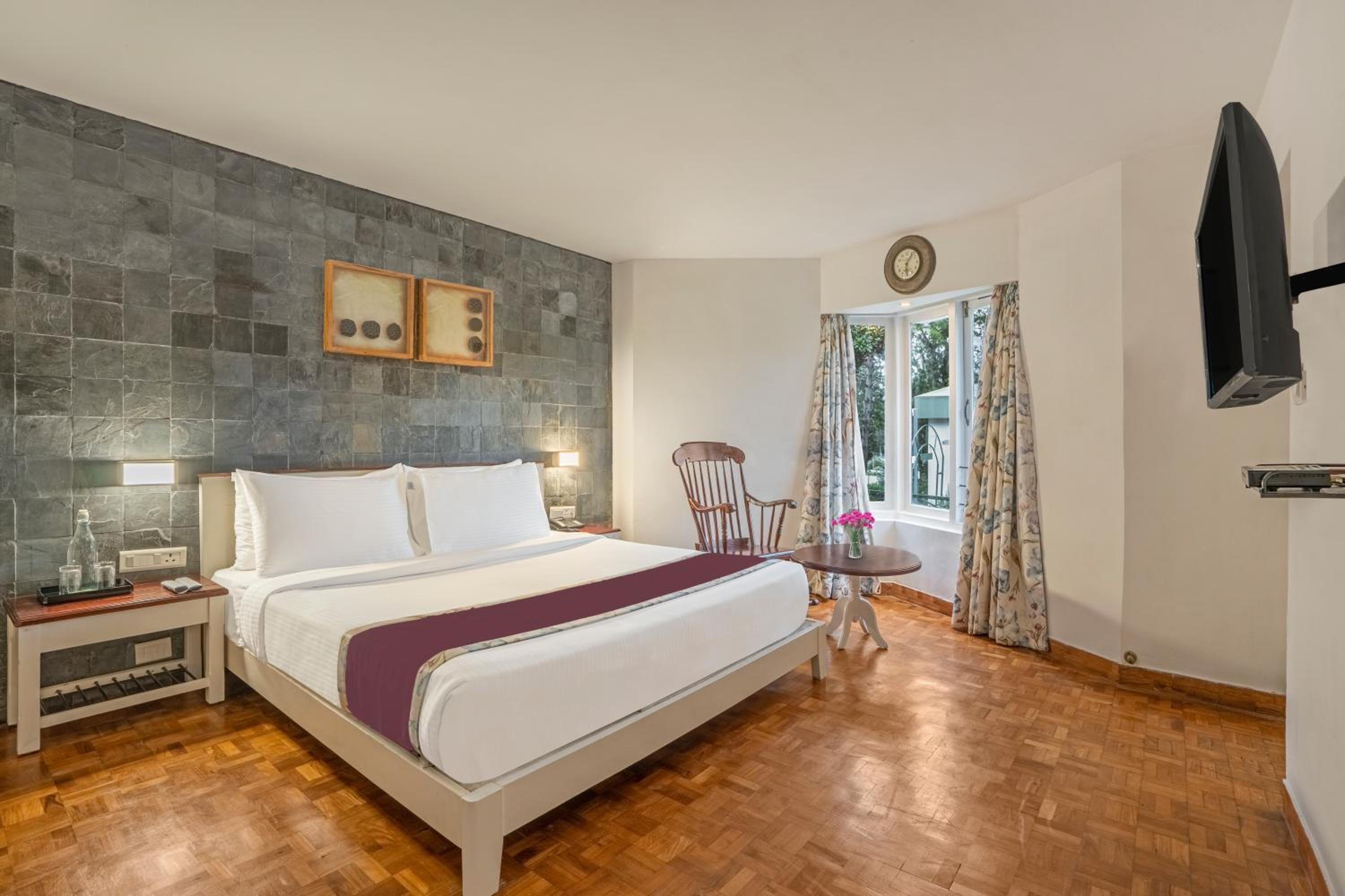 Premier Room - Photo 4