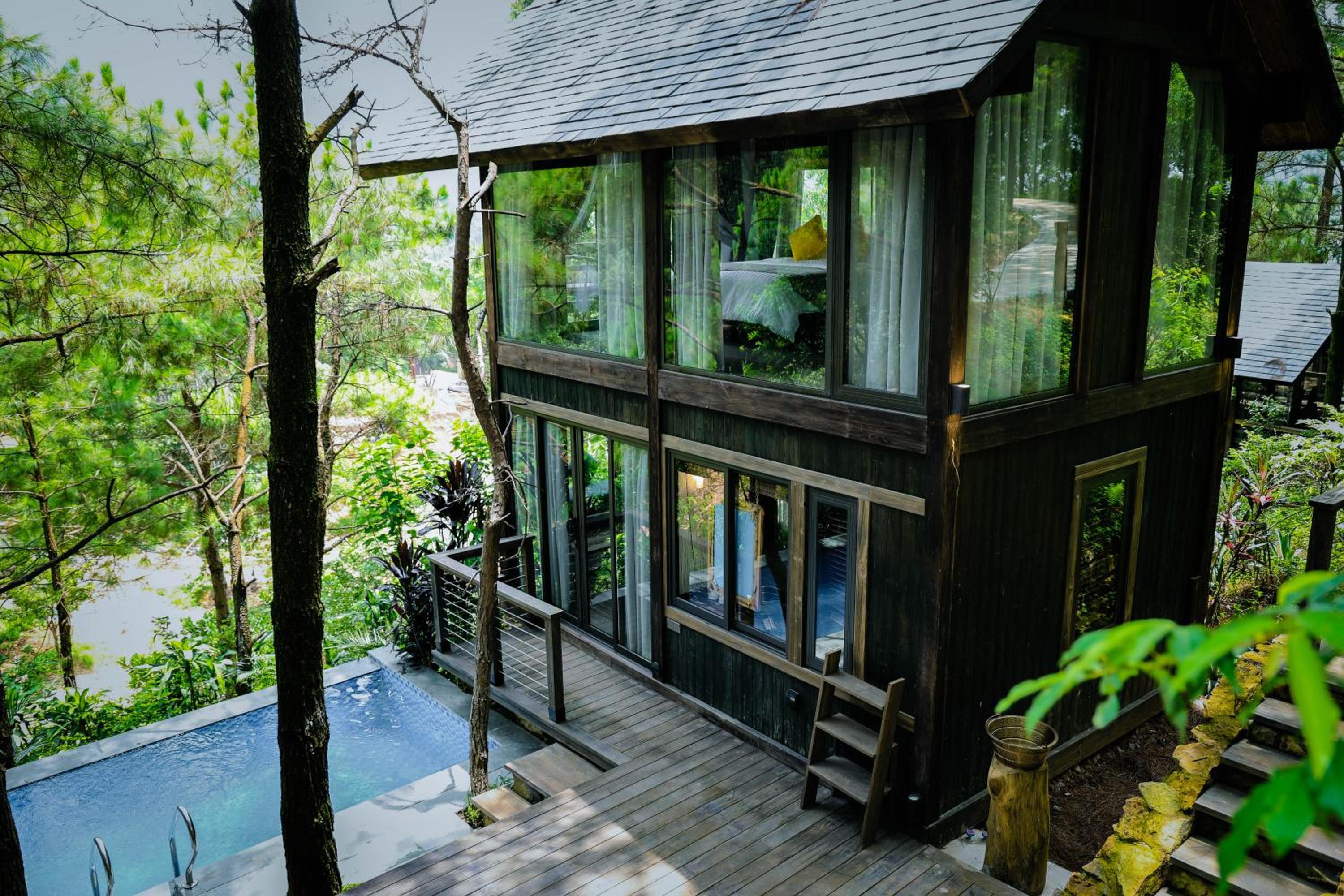 Deluxe Bungalow - Photo 3