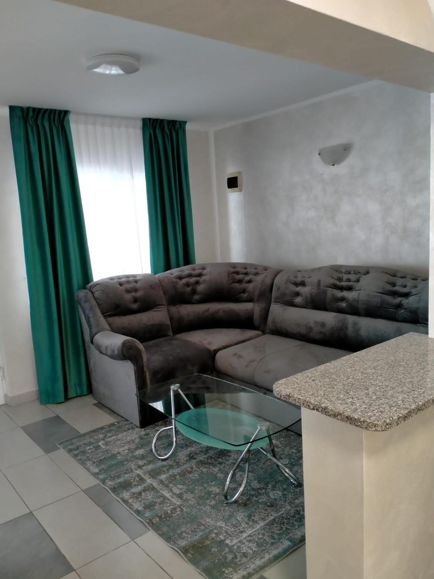 Three-Bedroom Villa photo 1