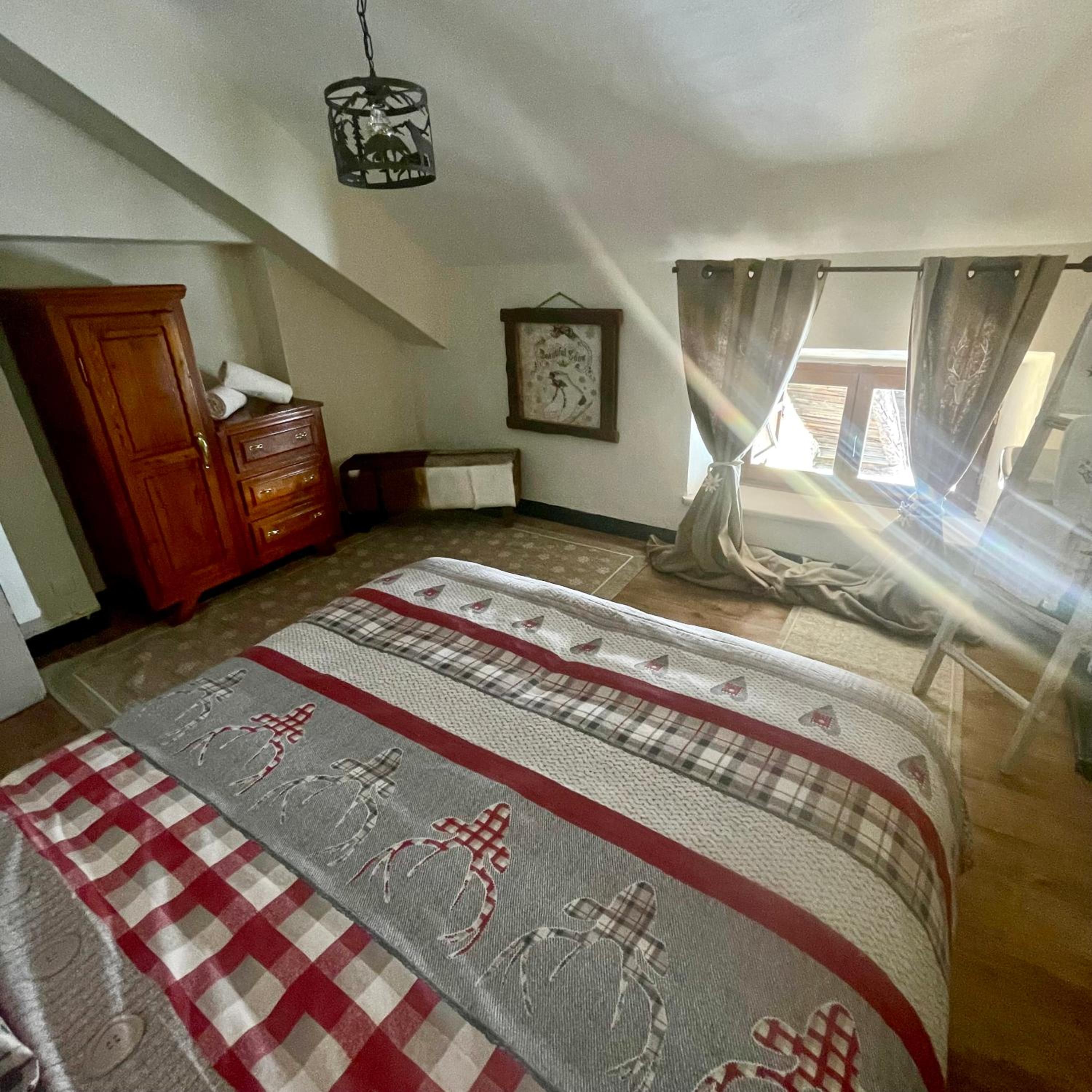 Double Room with Private Bathroom