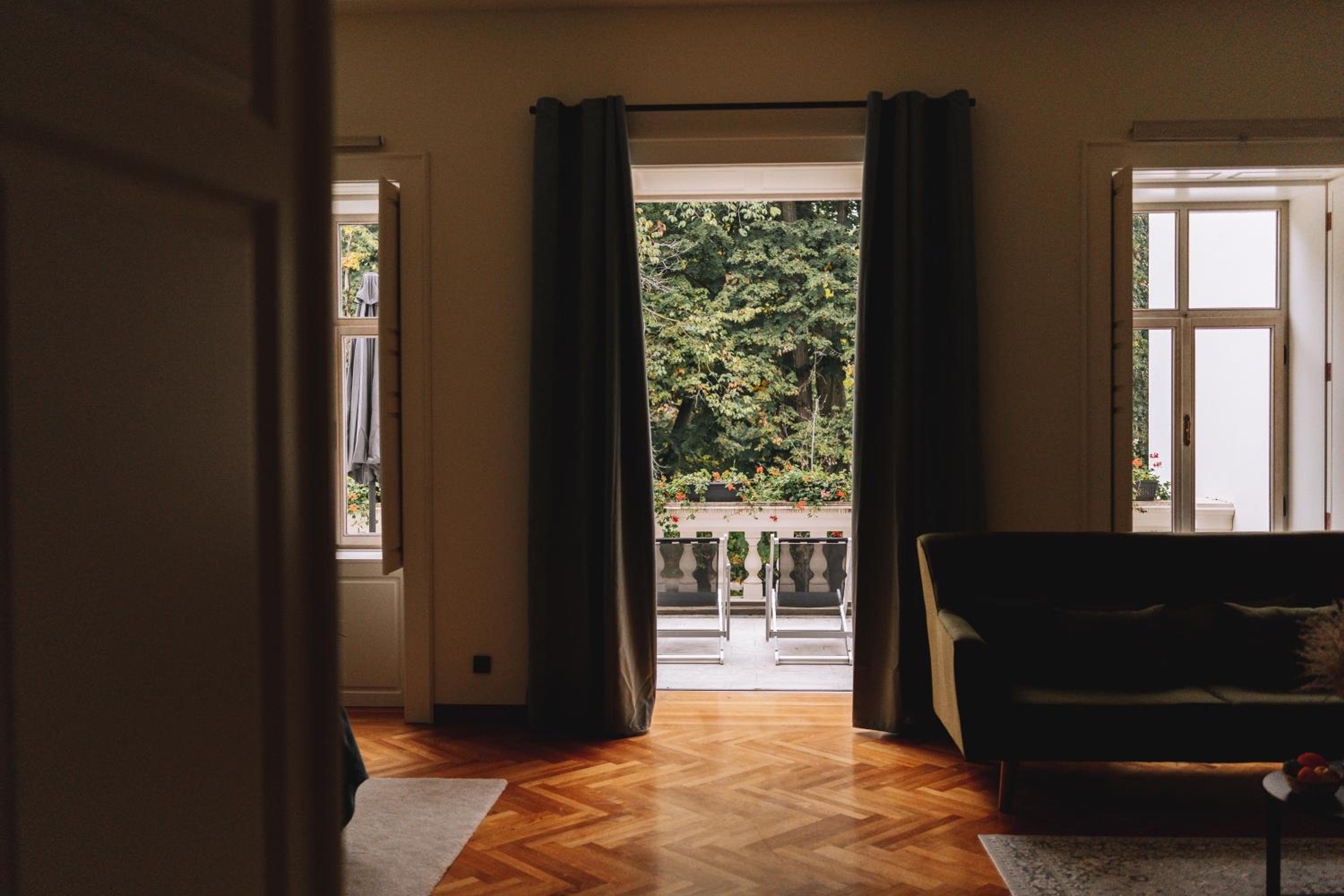 Large Double or Twin Room