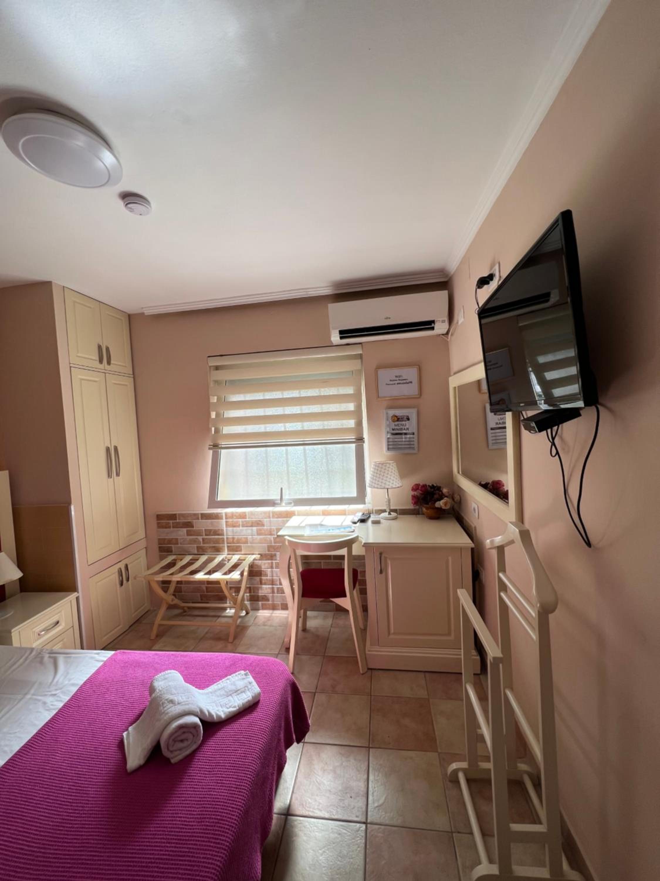Single Room