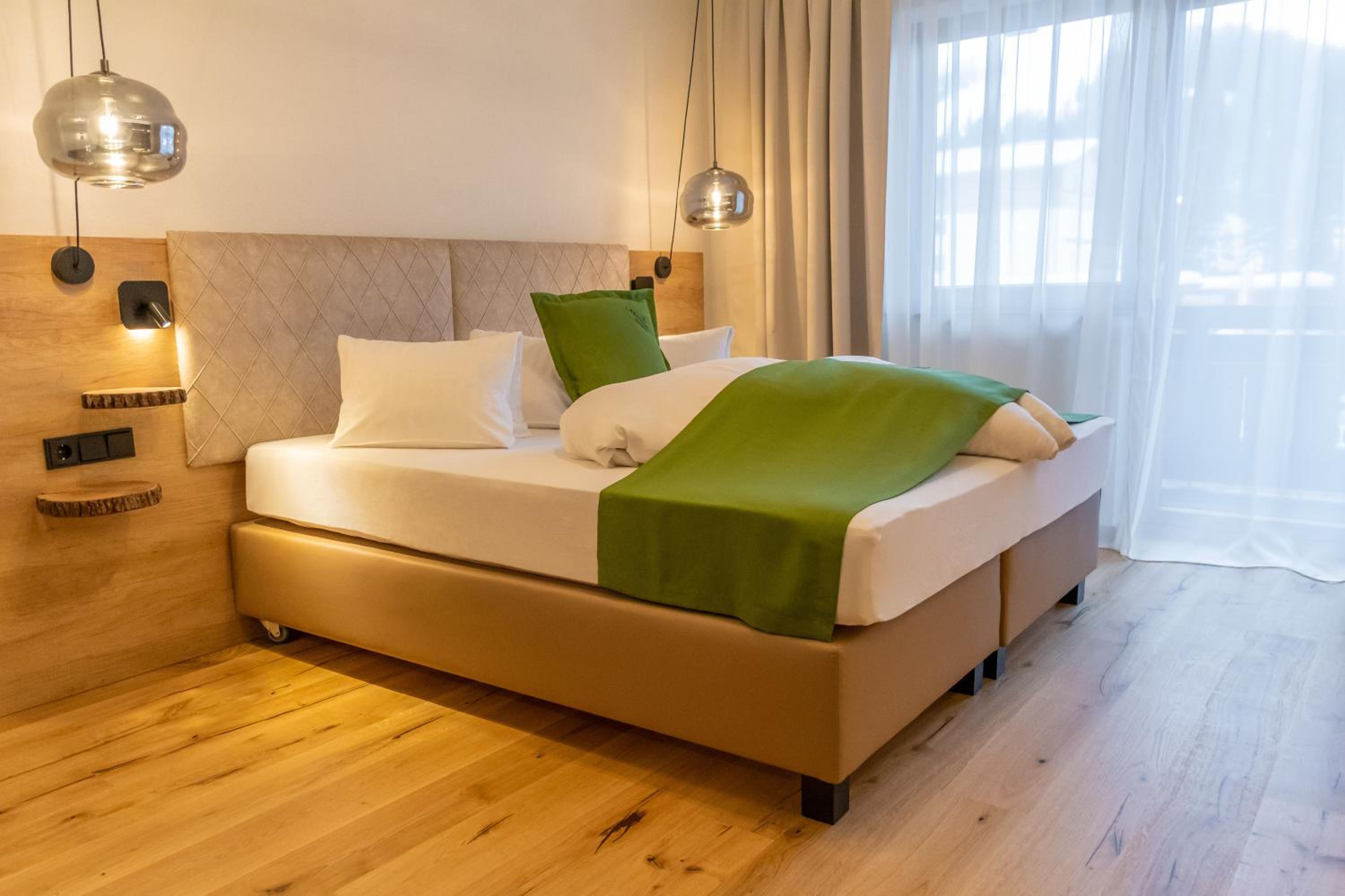 Large Double Room