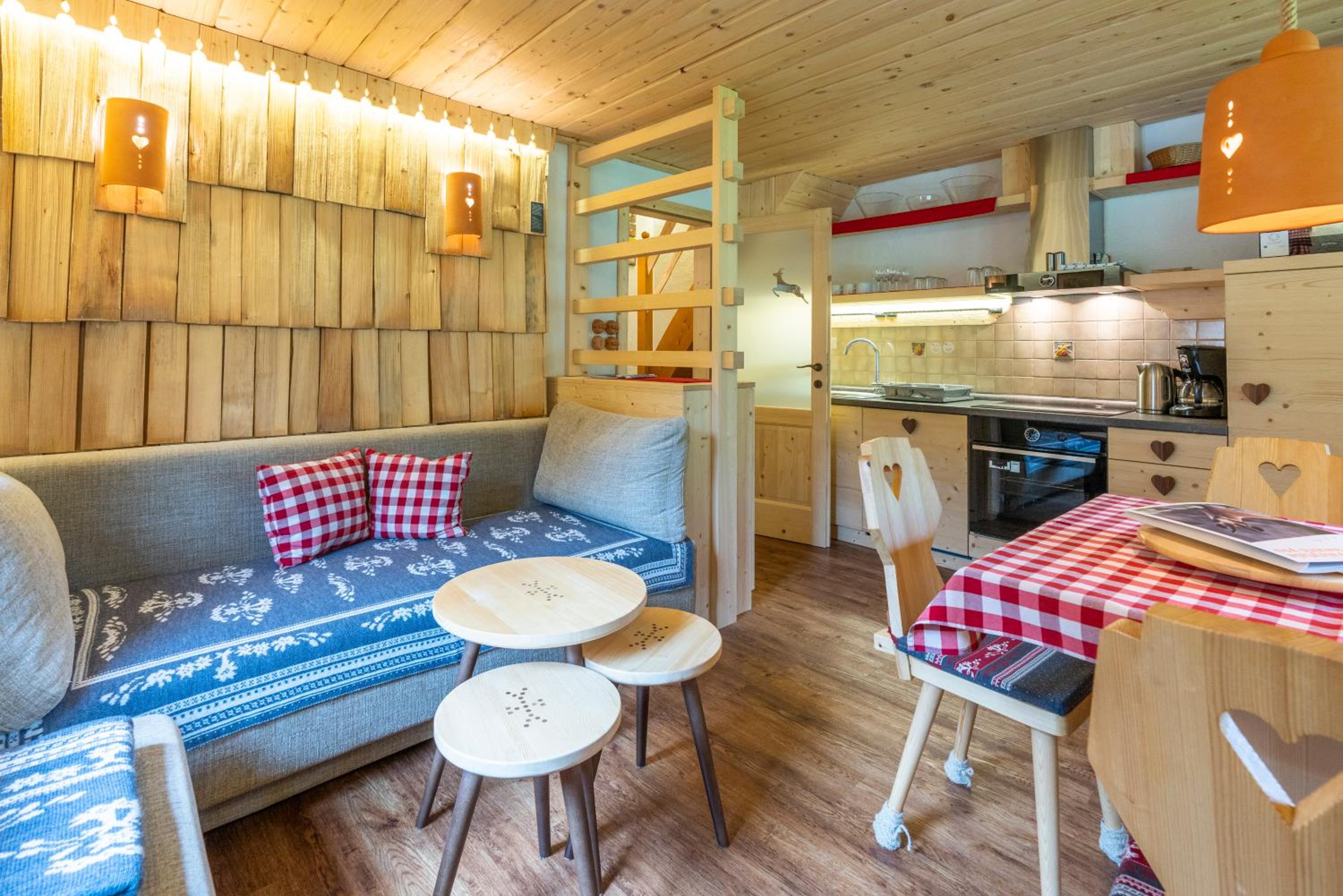 A1 - Duplex One-Bedroom Apartment with Balcony