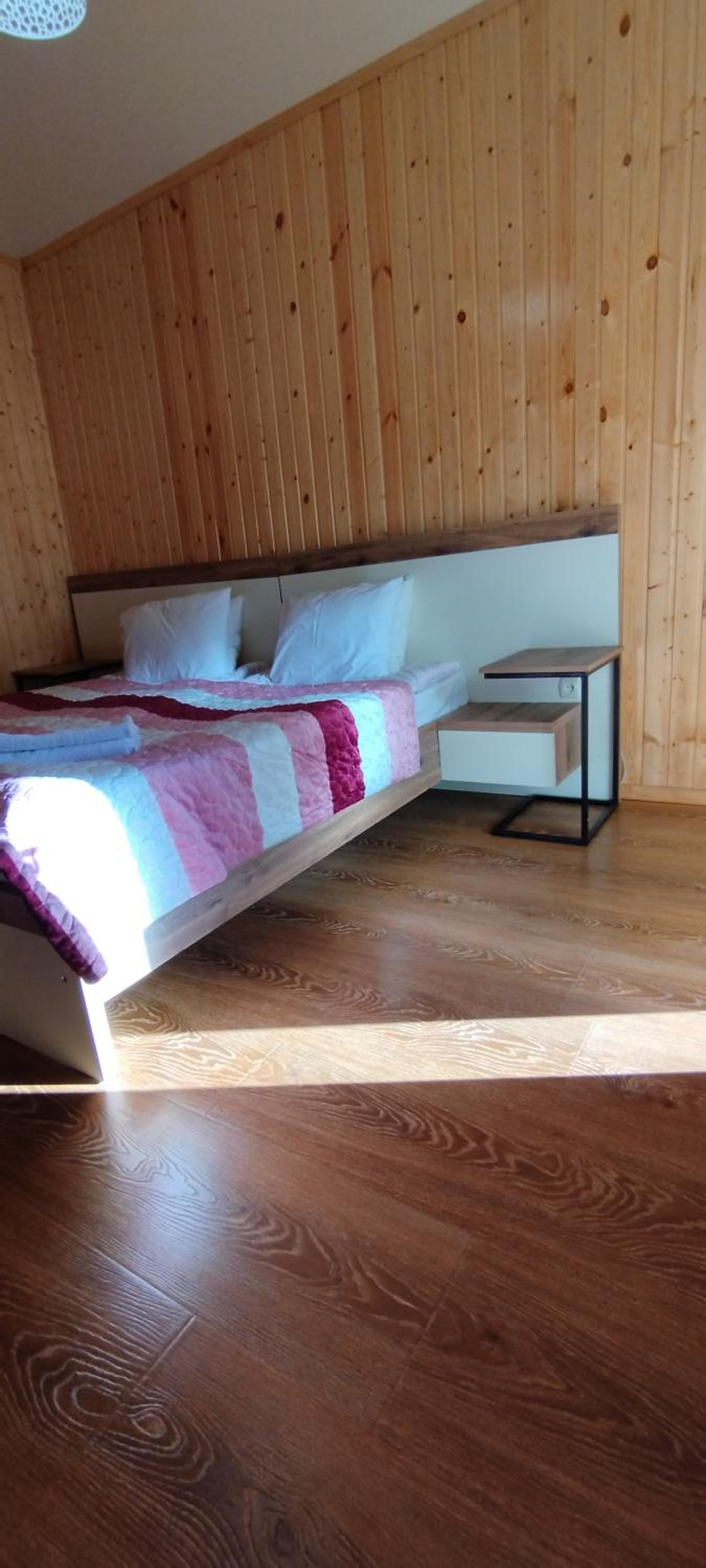 Twin Room with Balcony - Photo 3