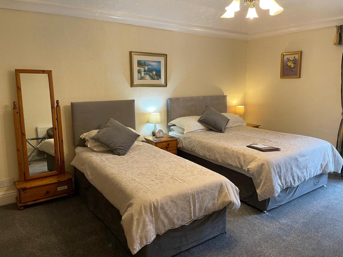 Double or Twin Room with Garden View photo 1