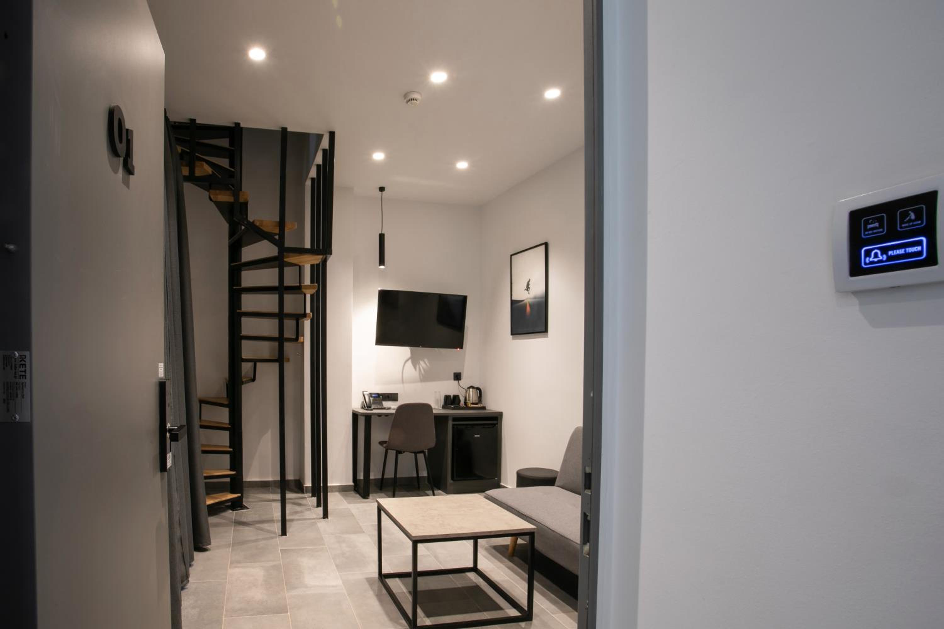Duplex Studio - Photo 9
