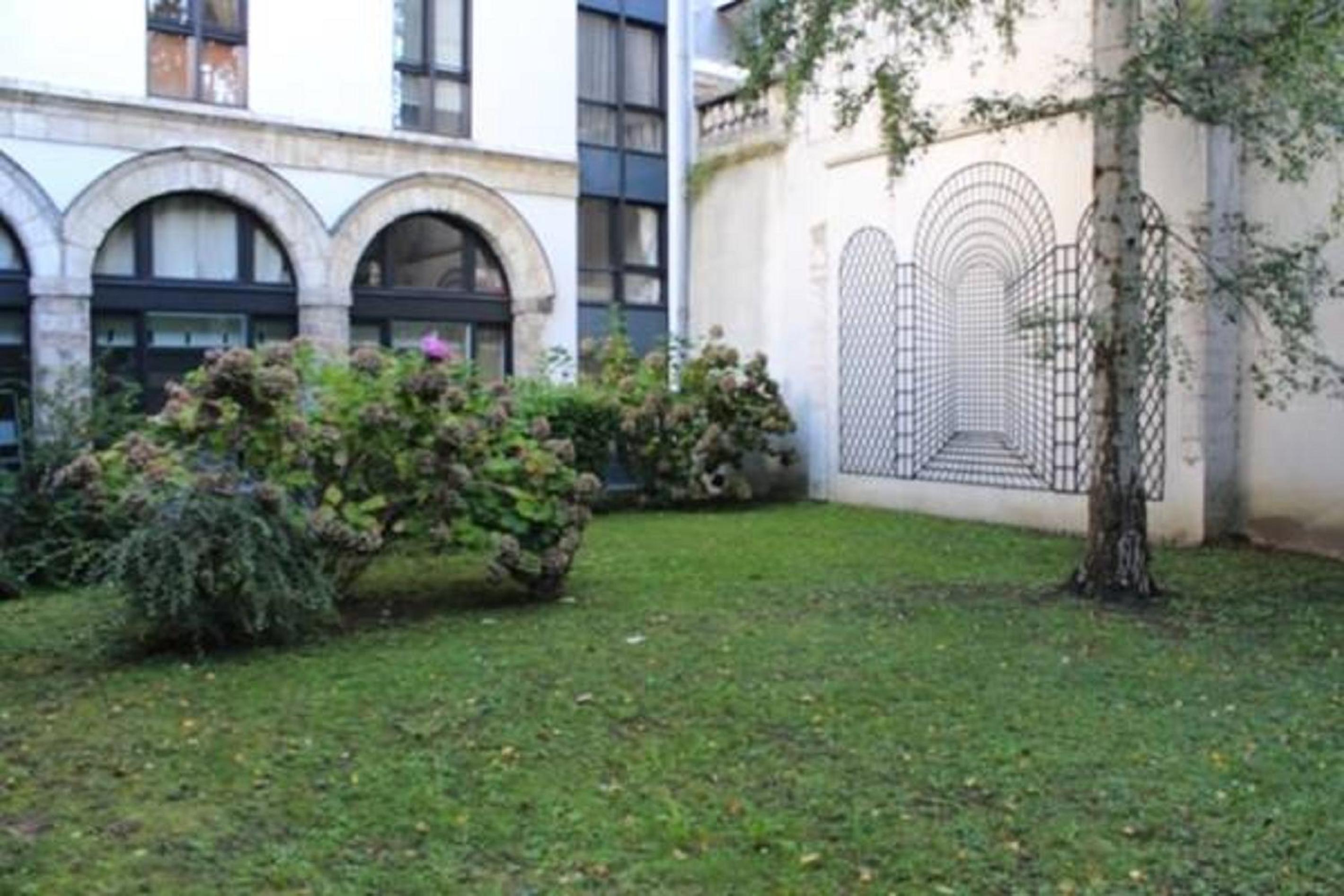 Apartment - Ground Floor - 40 rue Voltaire photo 2