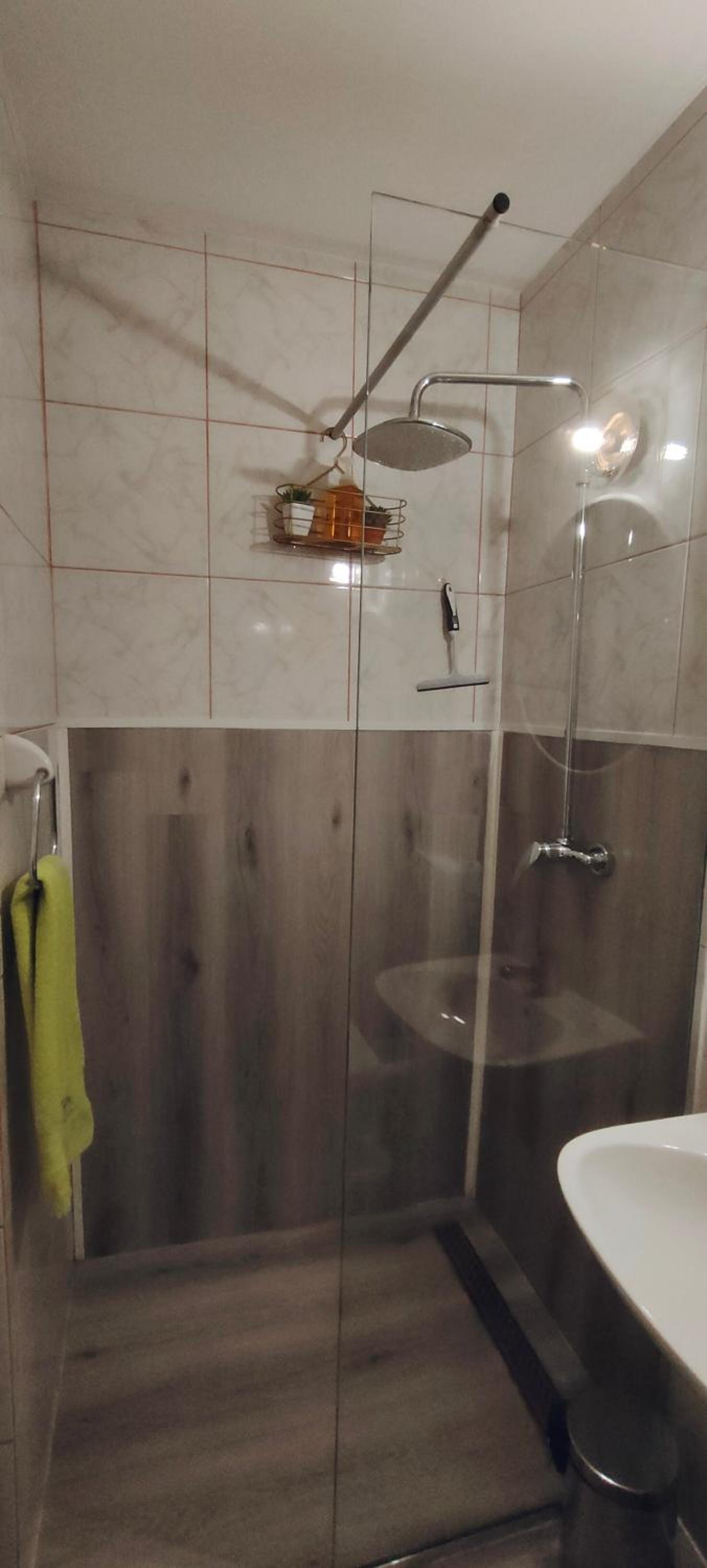 Standard Double or Twin Room - Photo 7