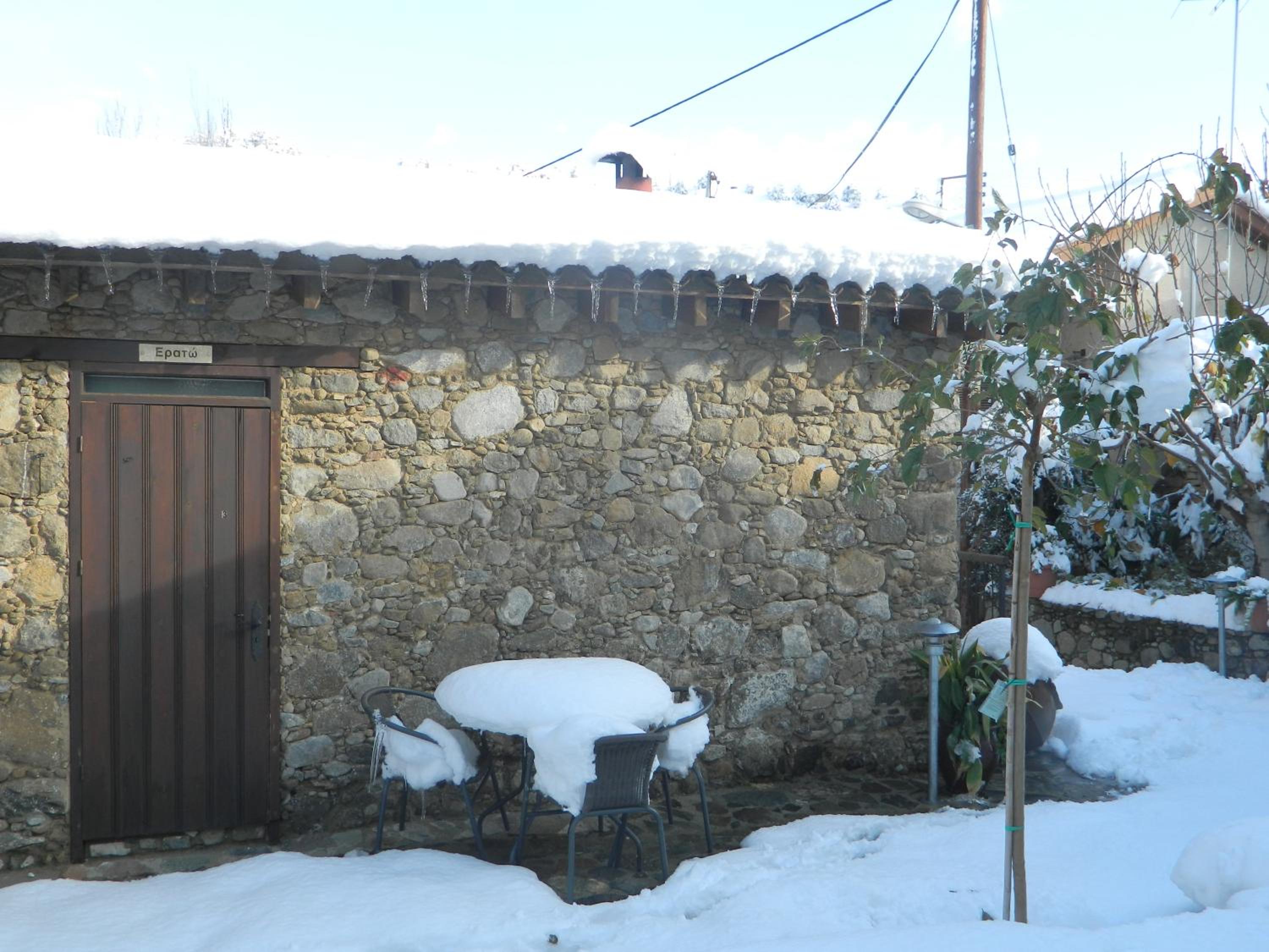 Studio (2 Adults) - Photo 30