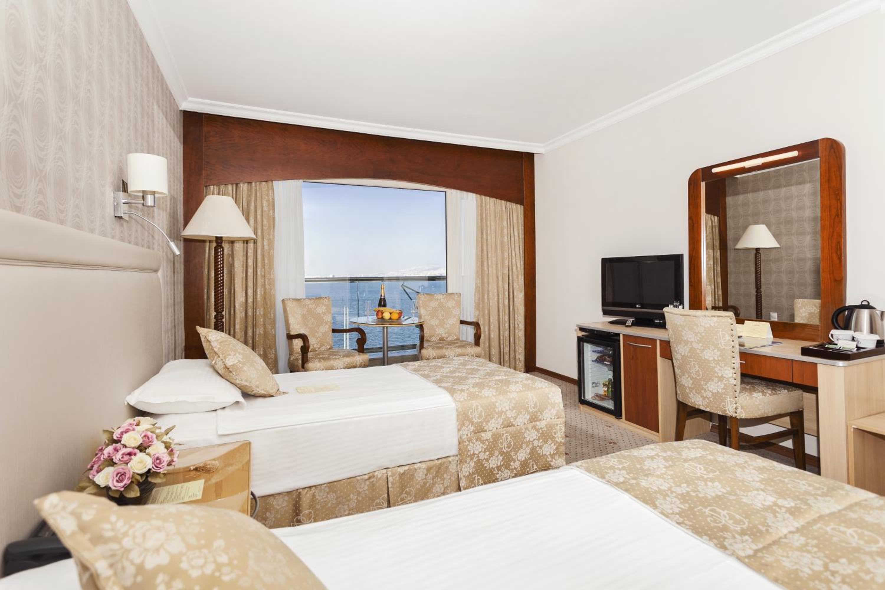 Chambre Double ou Lits Jumeaux - Vue sur Mer