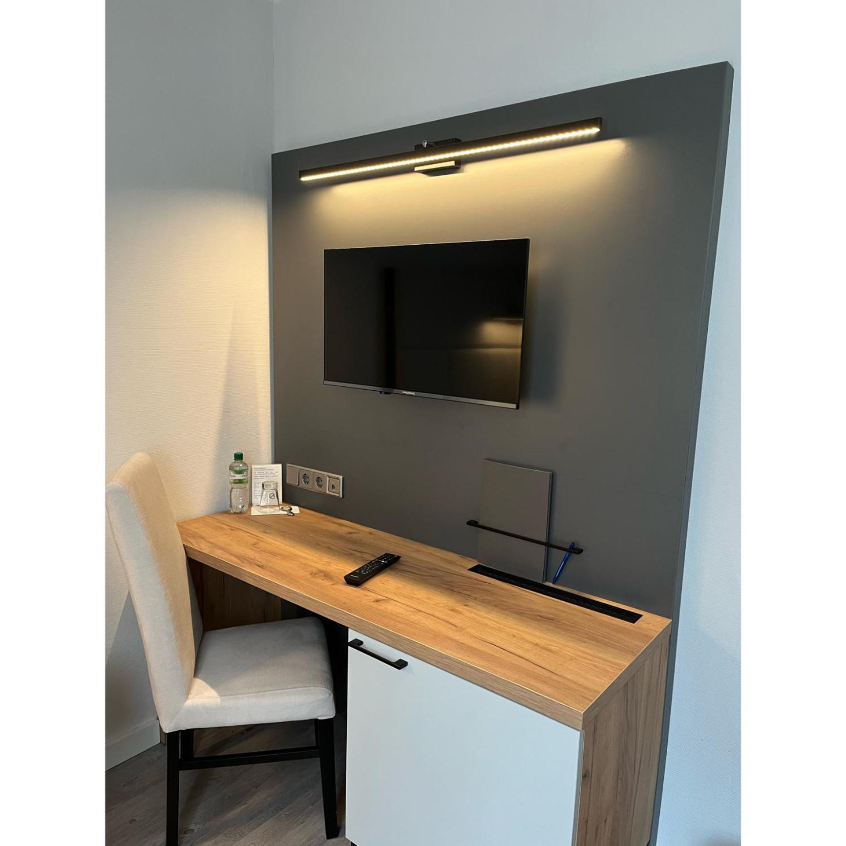 Single Room photo 3