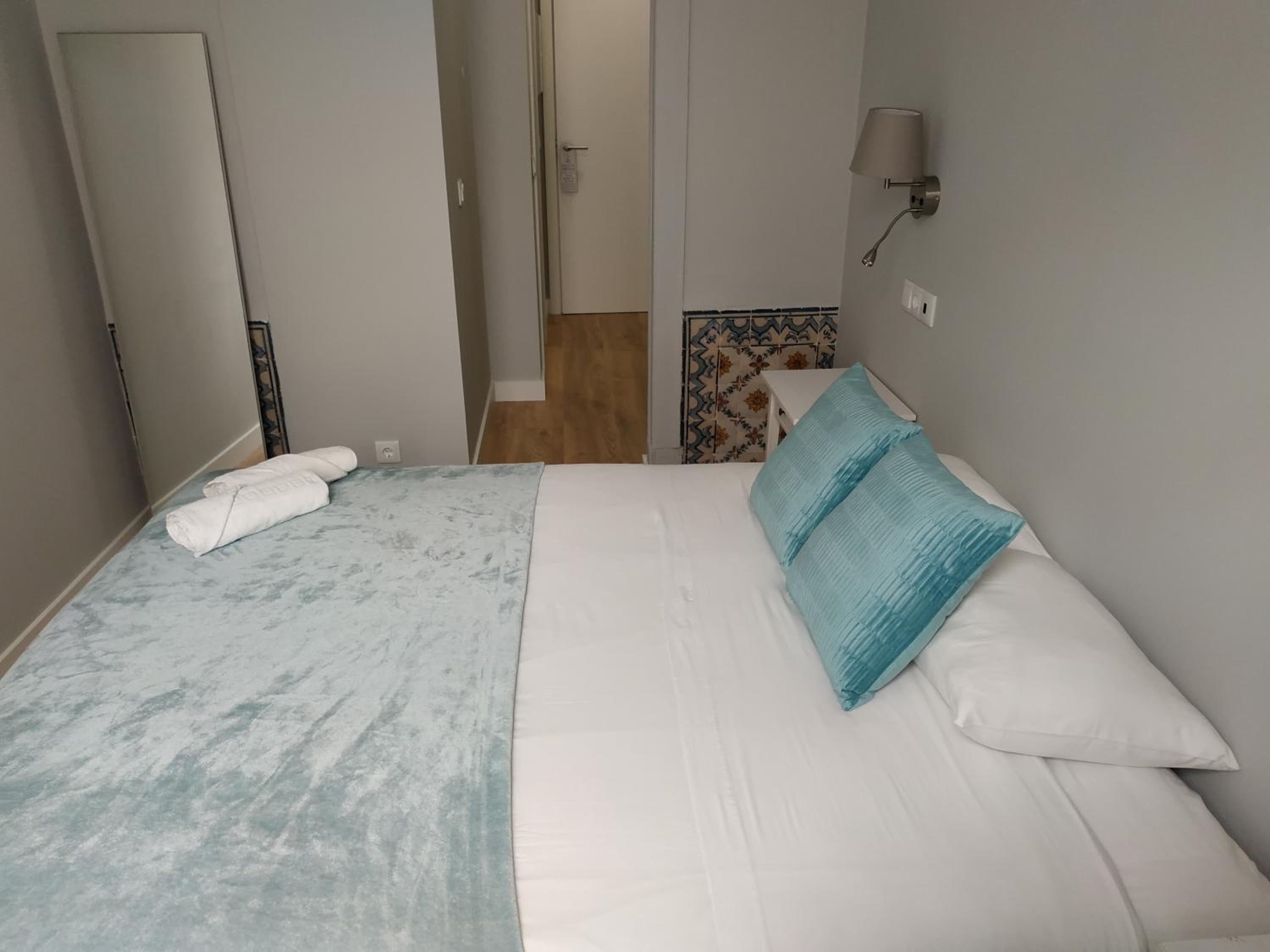 Double Room with Private Bathroom photo 2