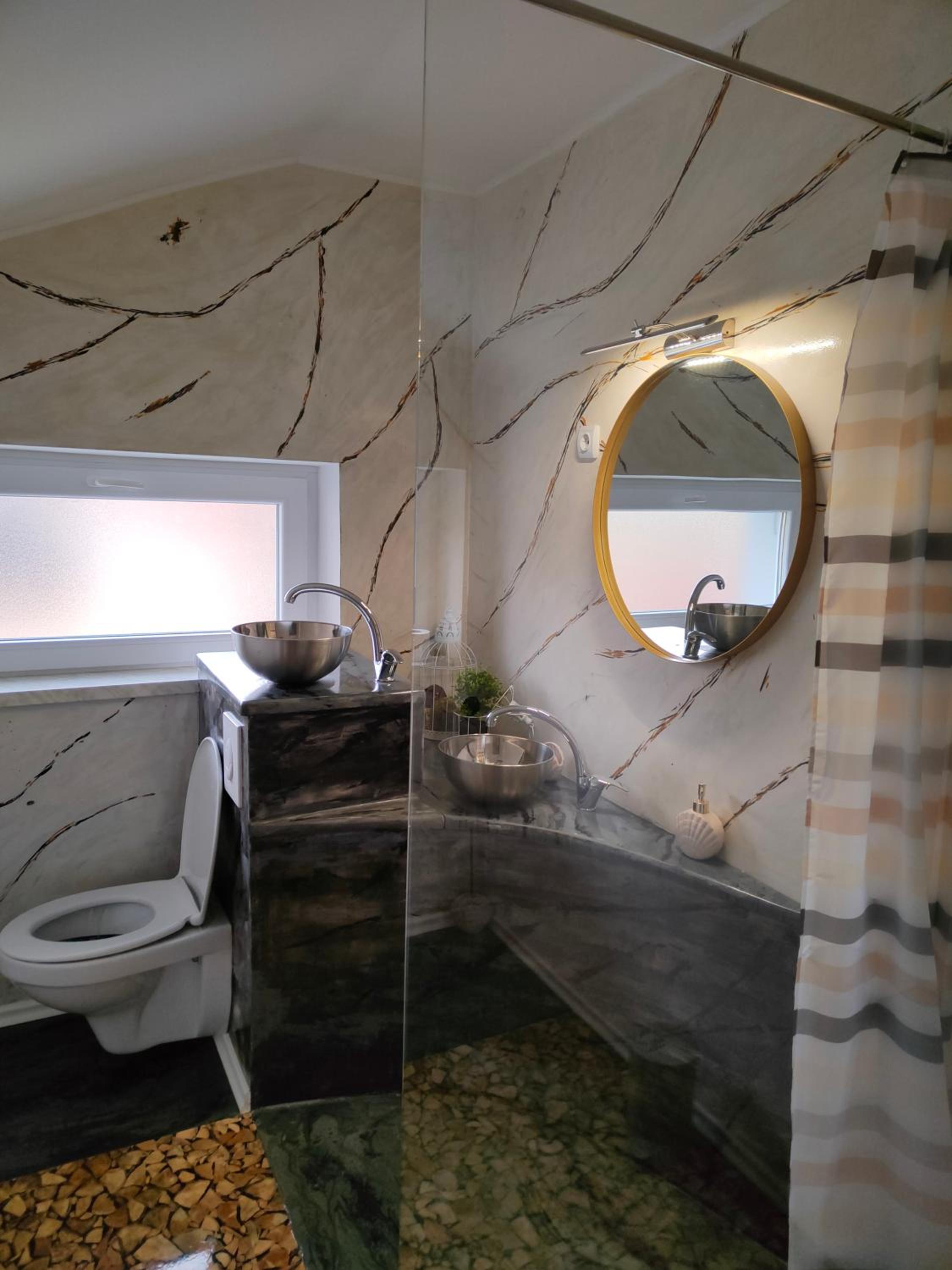 Apartment - Photo 9