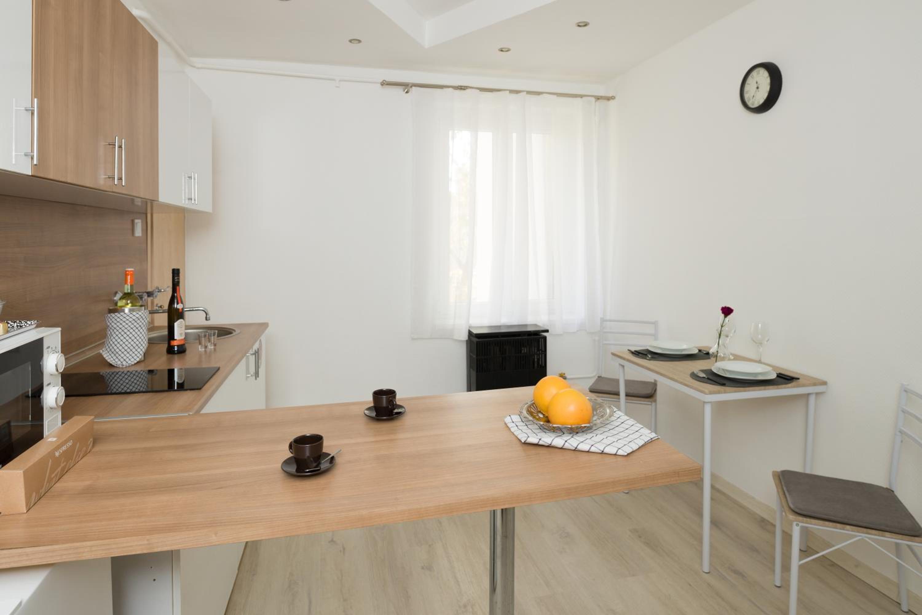 One-Bedroom Apartment - Photo 7
