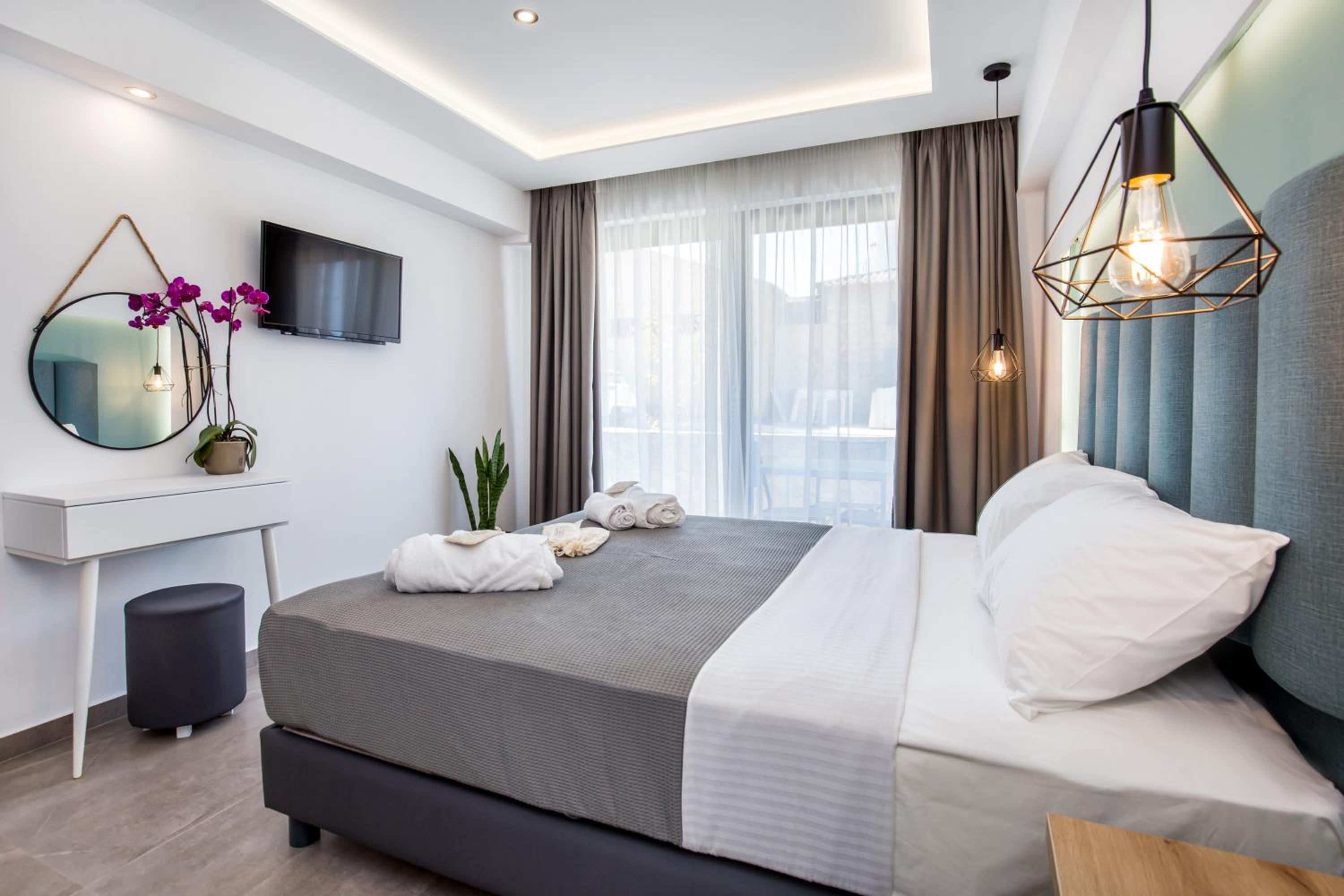 Deluxe Triple Room photo 1