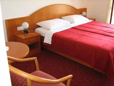 Triple Room with Balcony and Sea View