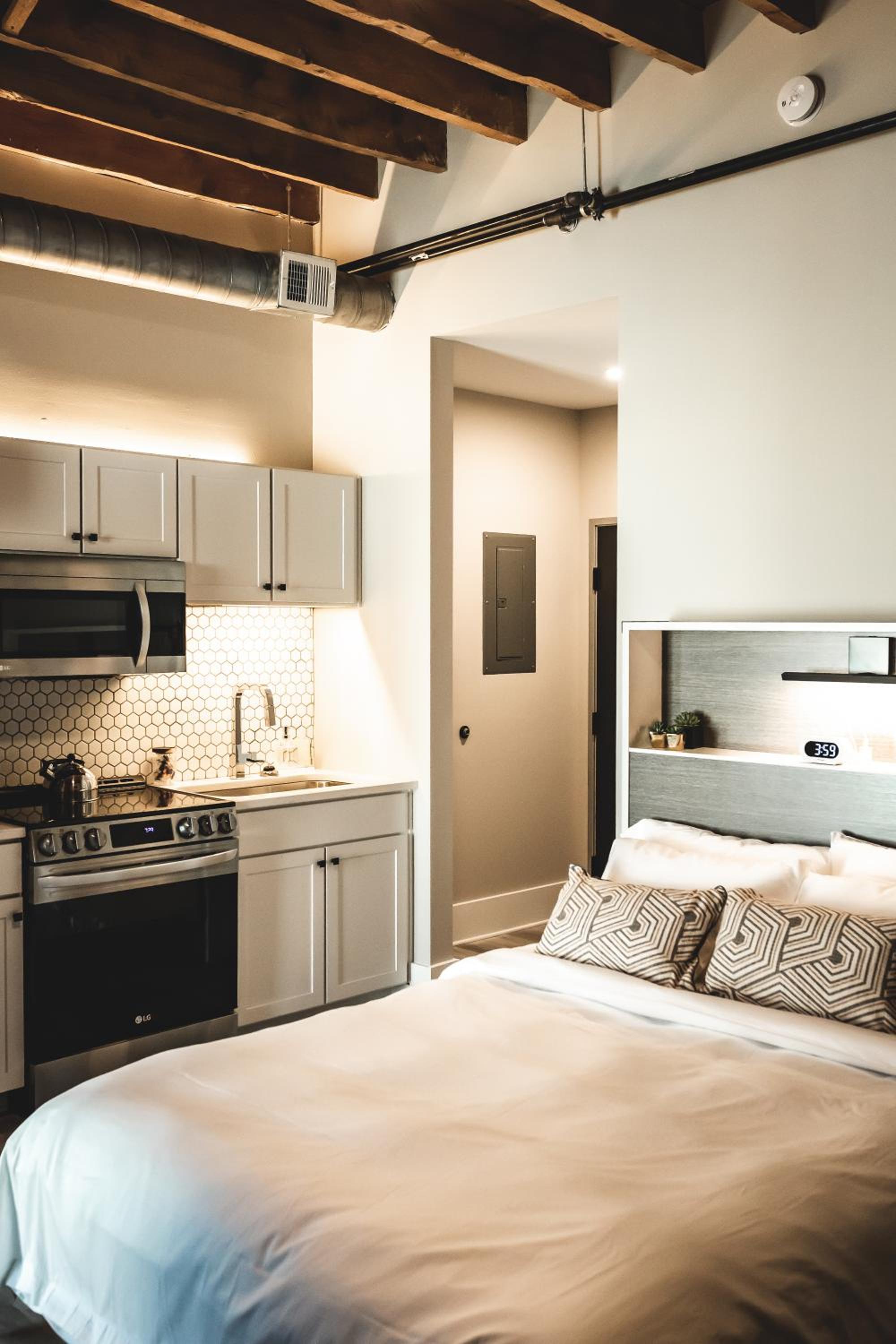 One-Bedroom Suite