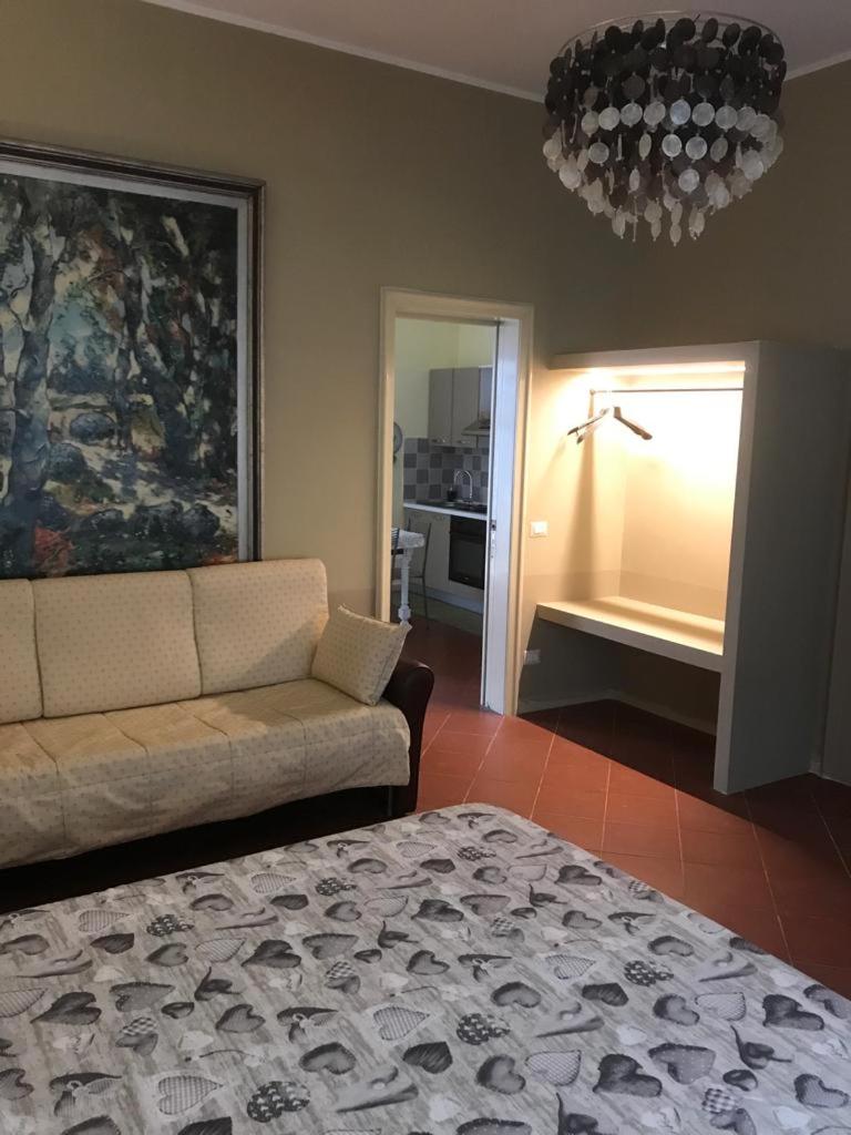 Apartment with Garden View