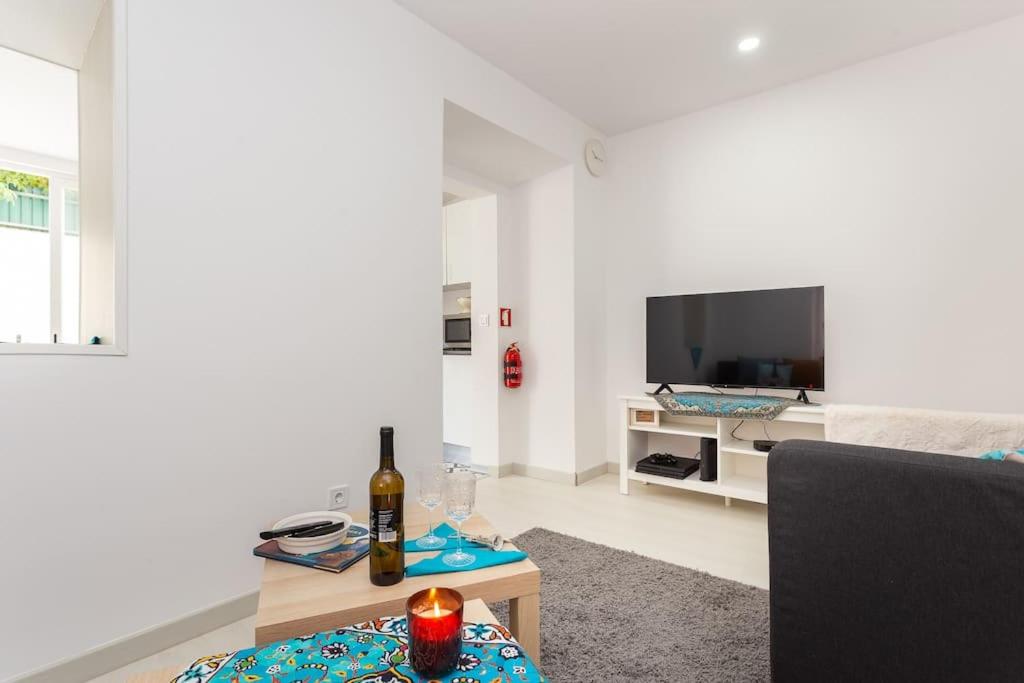 One-Bedroom Apartment photo 3