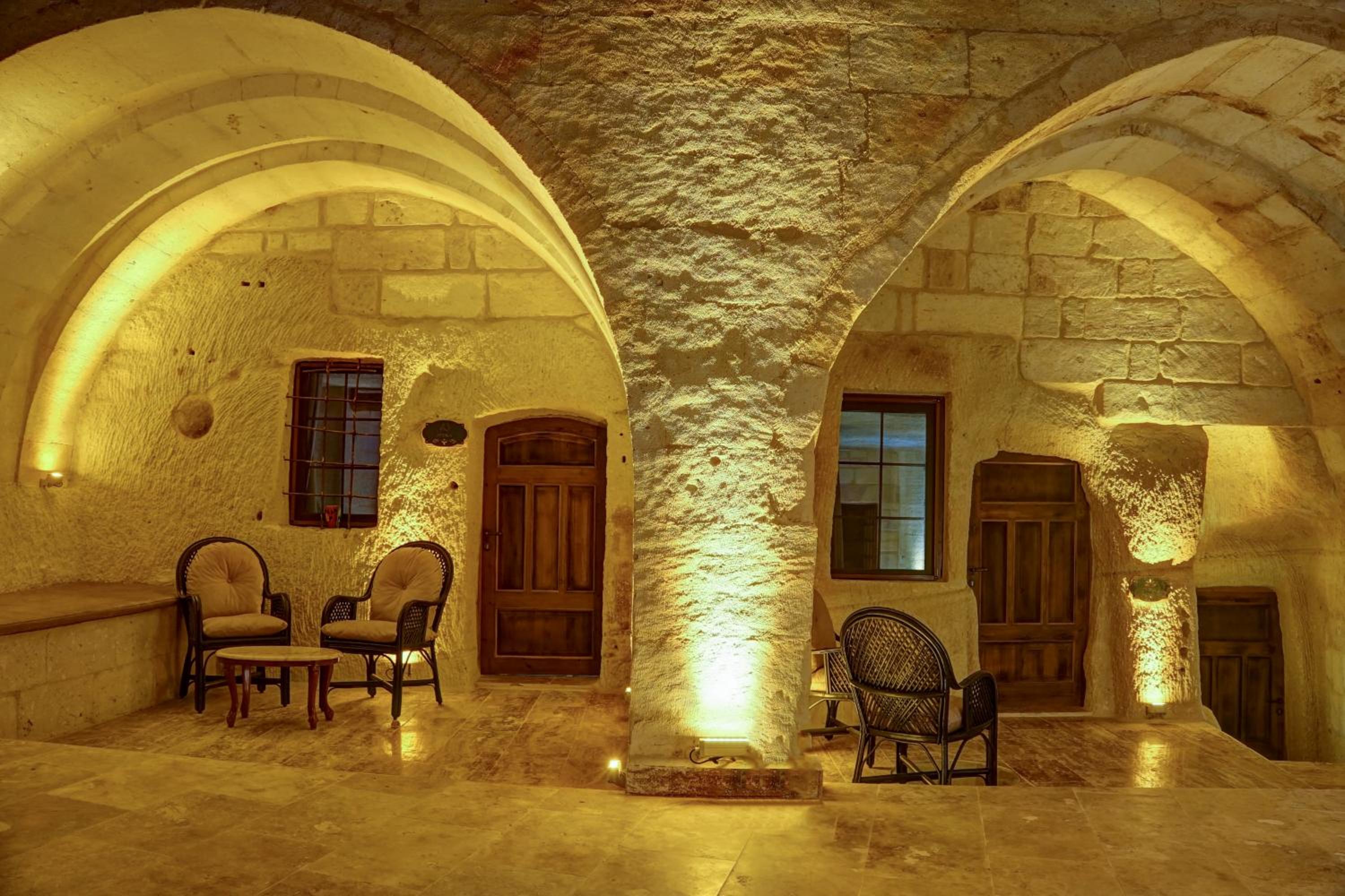 Family Room - Photo 1