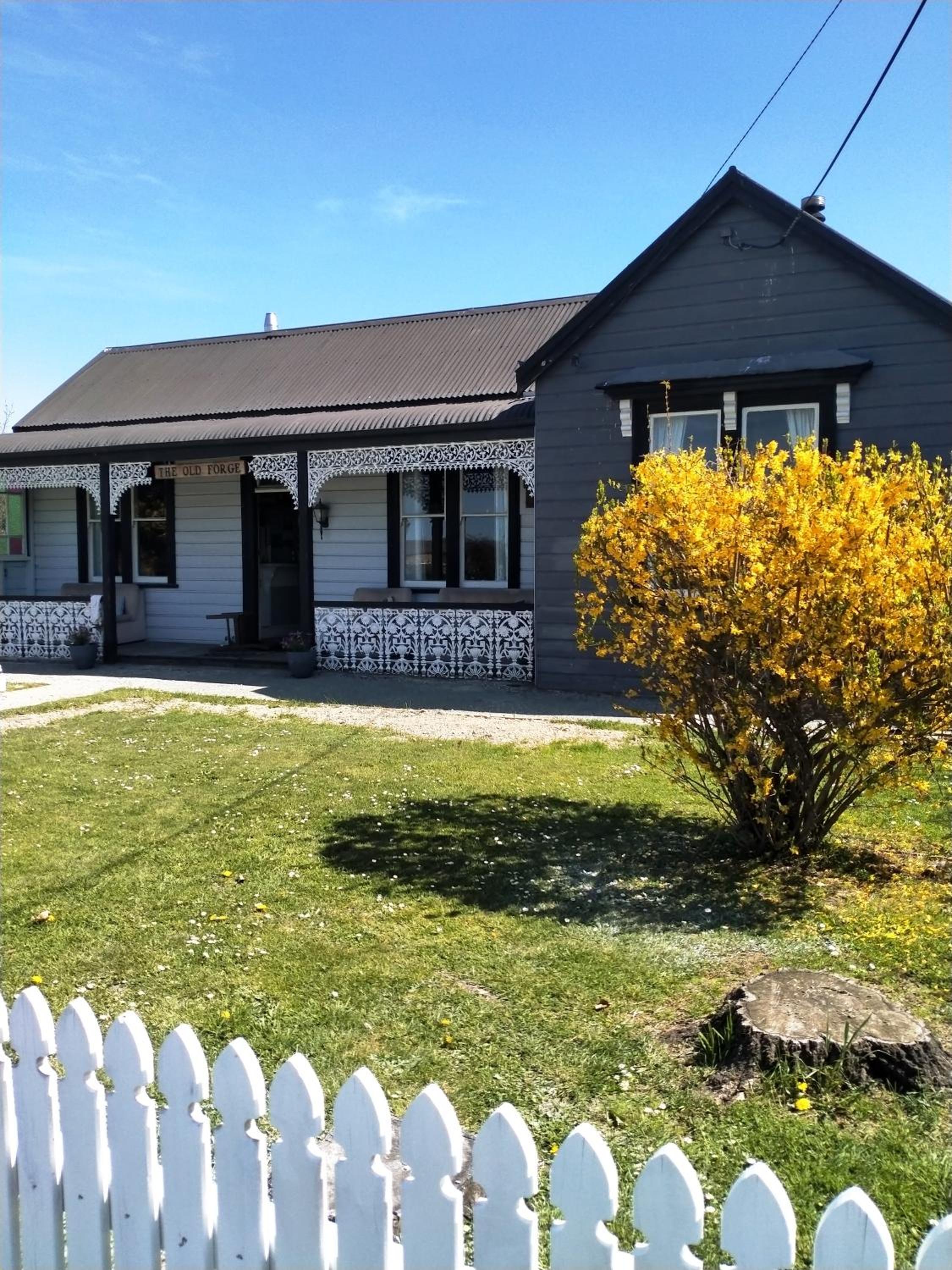 Three-Bedroom House - Photo 32