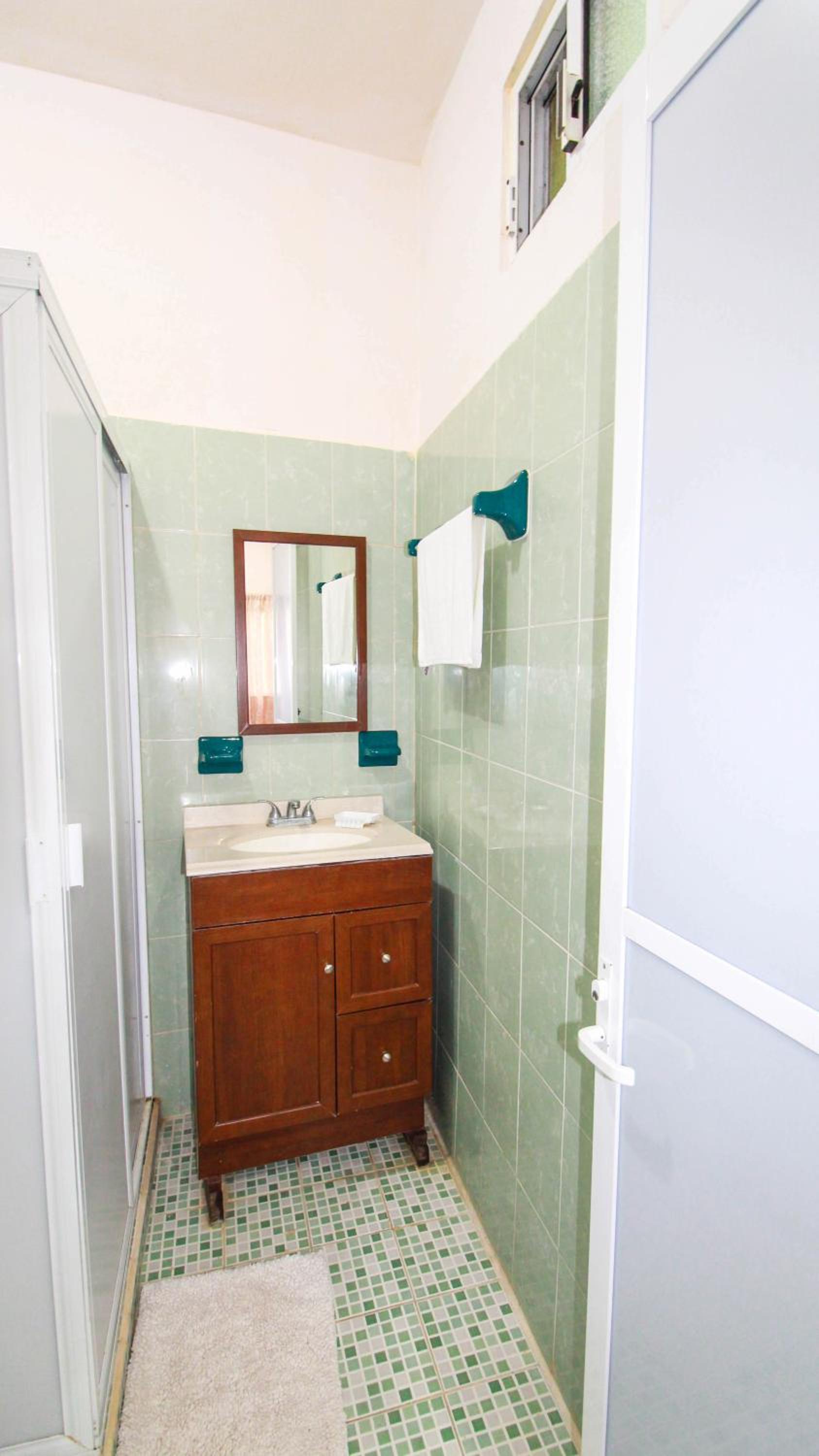 Comfort Quadruple Room - Photo 5