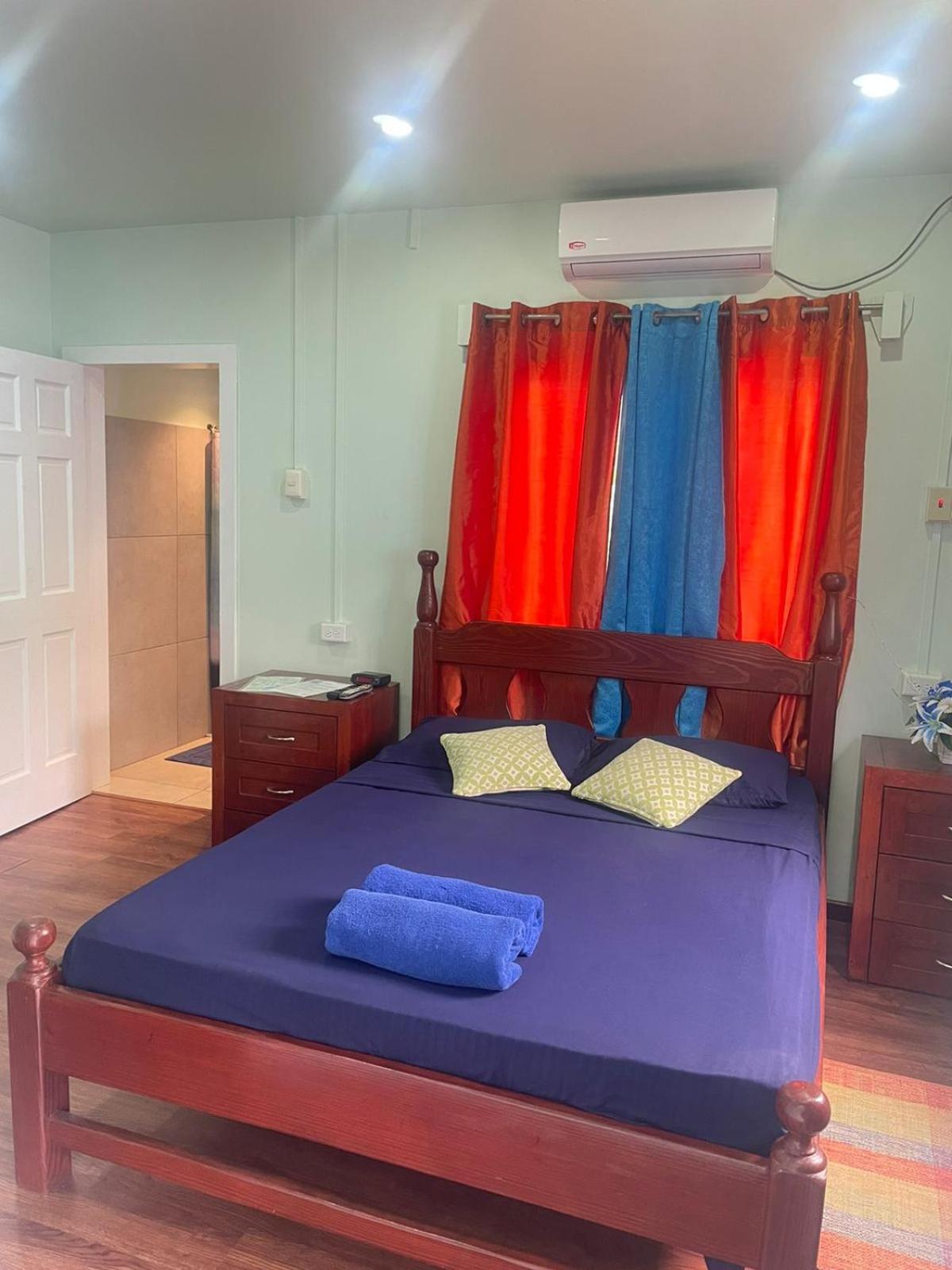 Standard Double Room photo 3