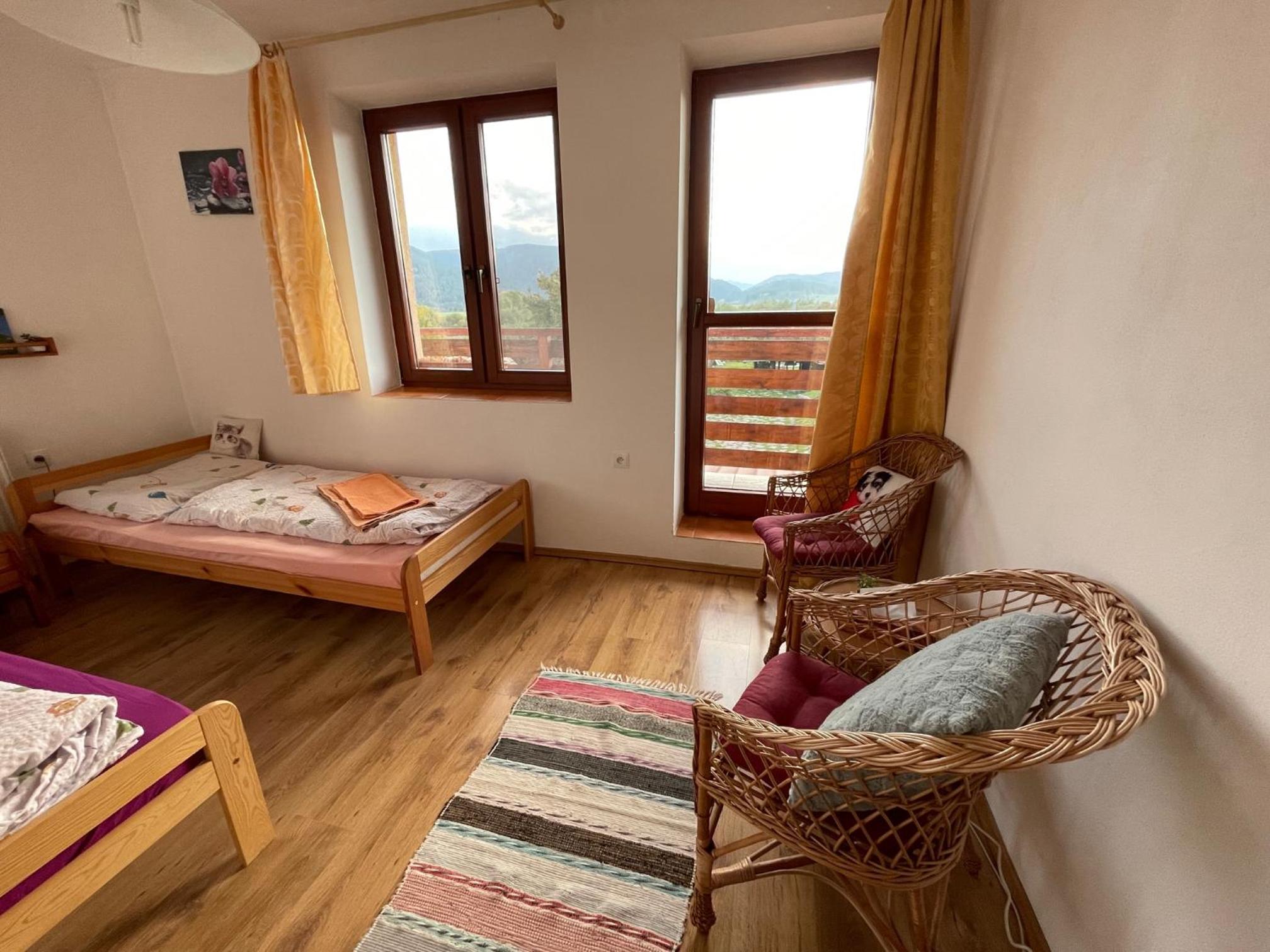 Standard Twin Room - Photo 12