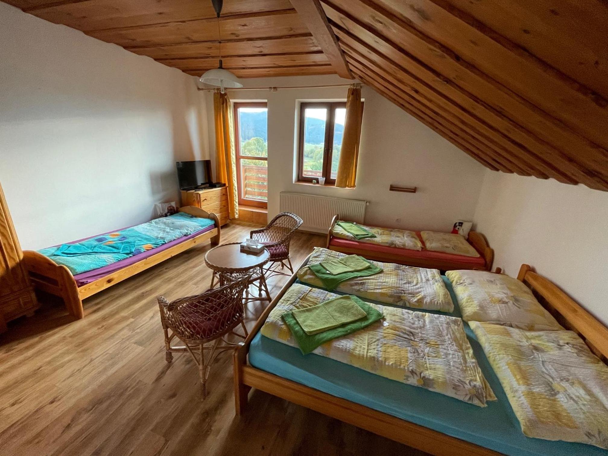 Quadruple Room with Balcony - Photo 1