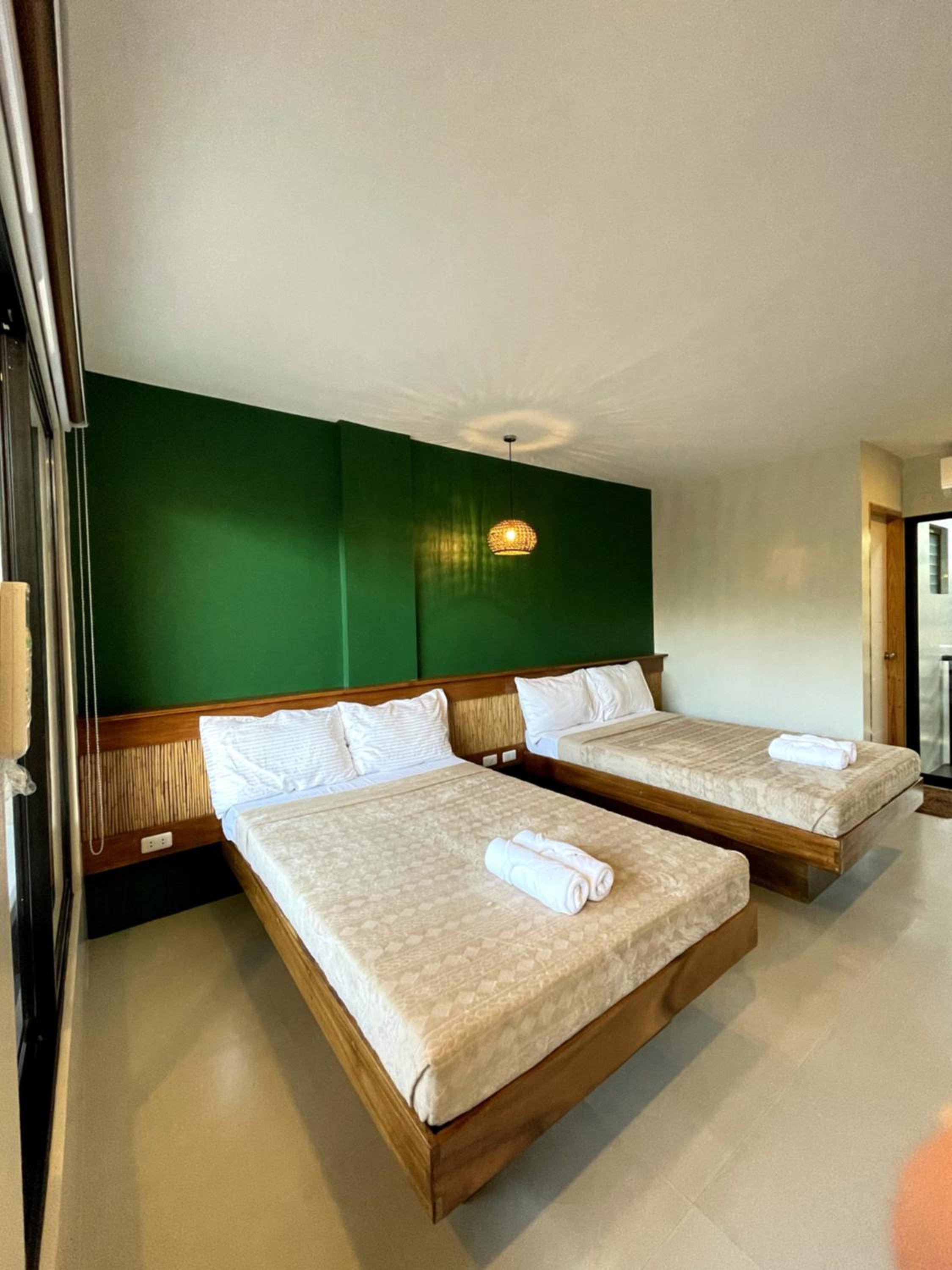 Standard Twin Room with Garden View