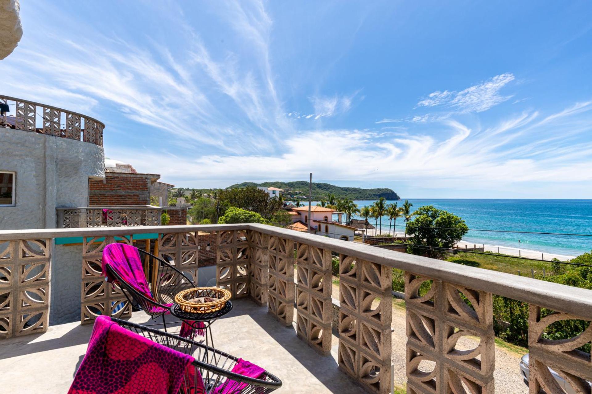 Deluxe Double Room with Balcony and Sea View - Photo 7