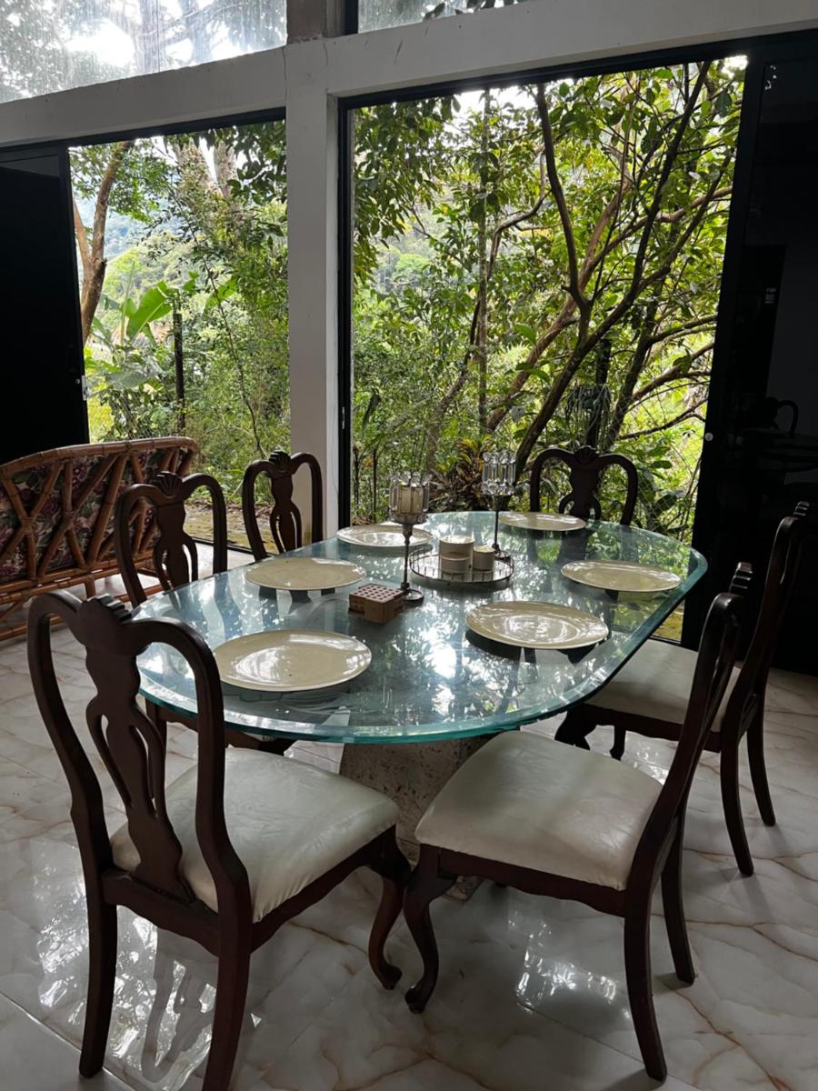 Three-Bedroom Villa photo 2