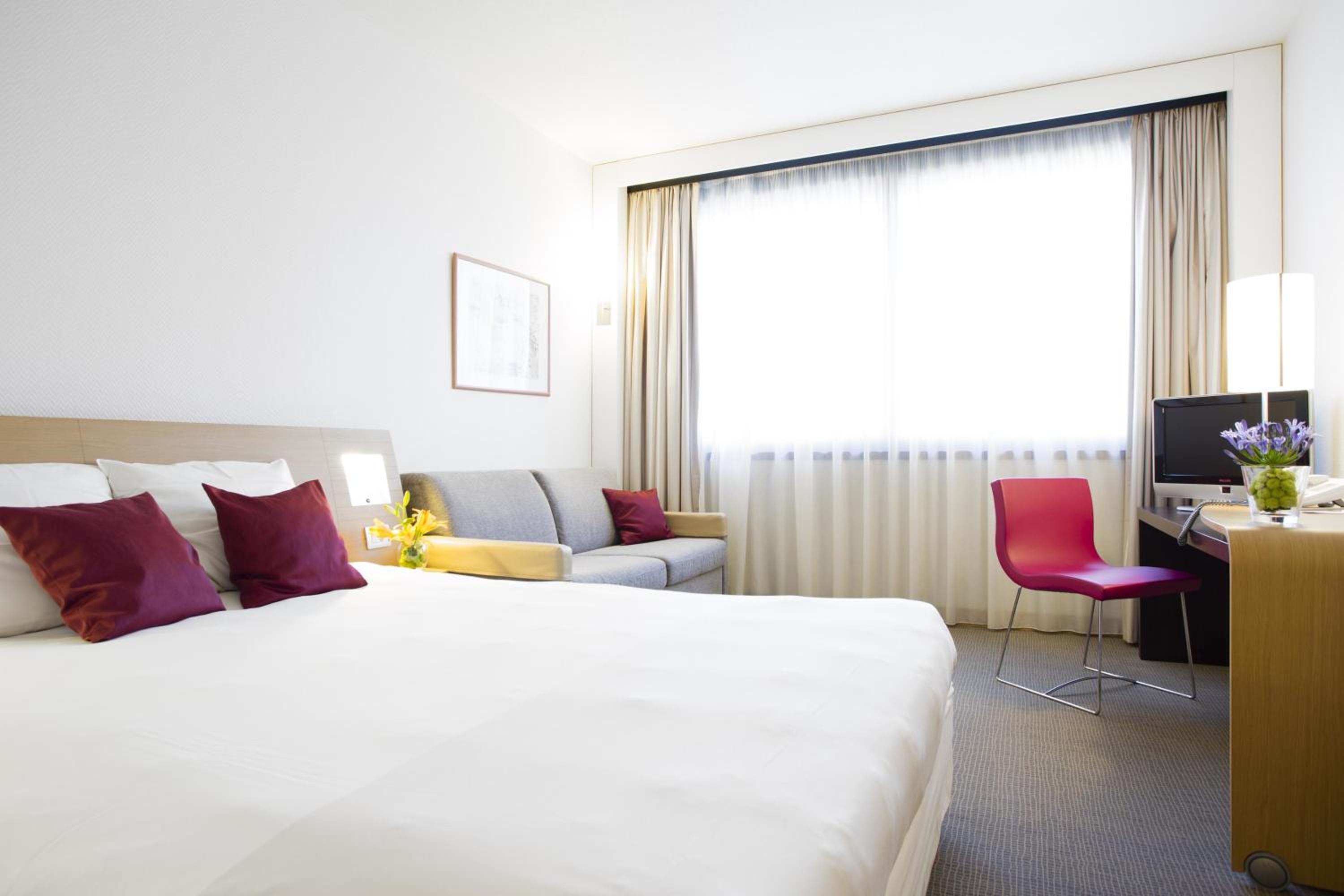 Standard Double Room With Sofa Bed photo 3