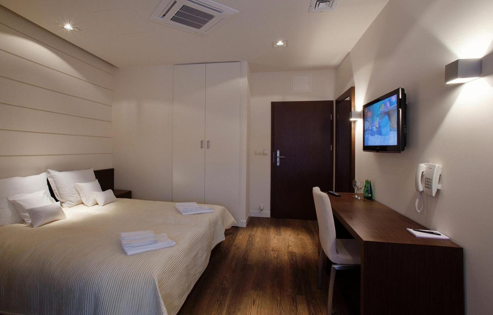 Business Twin Room photo 1