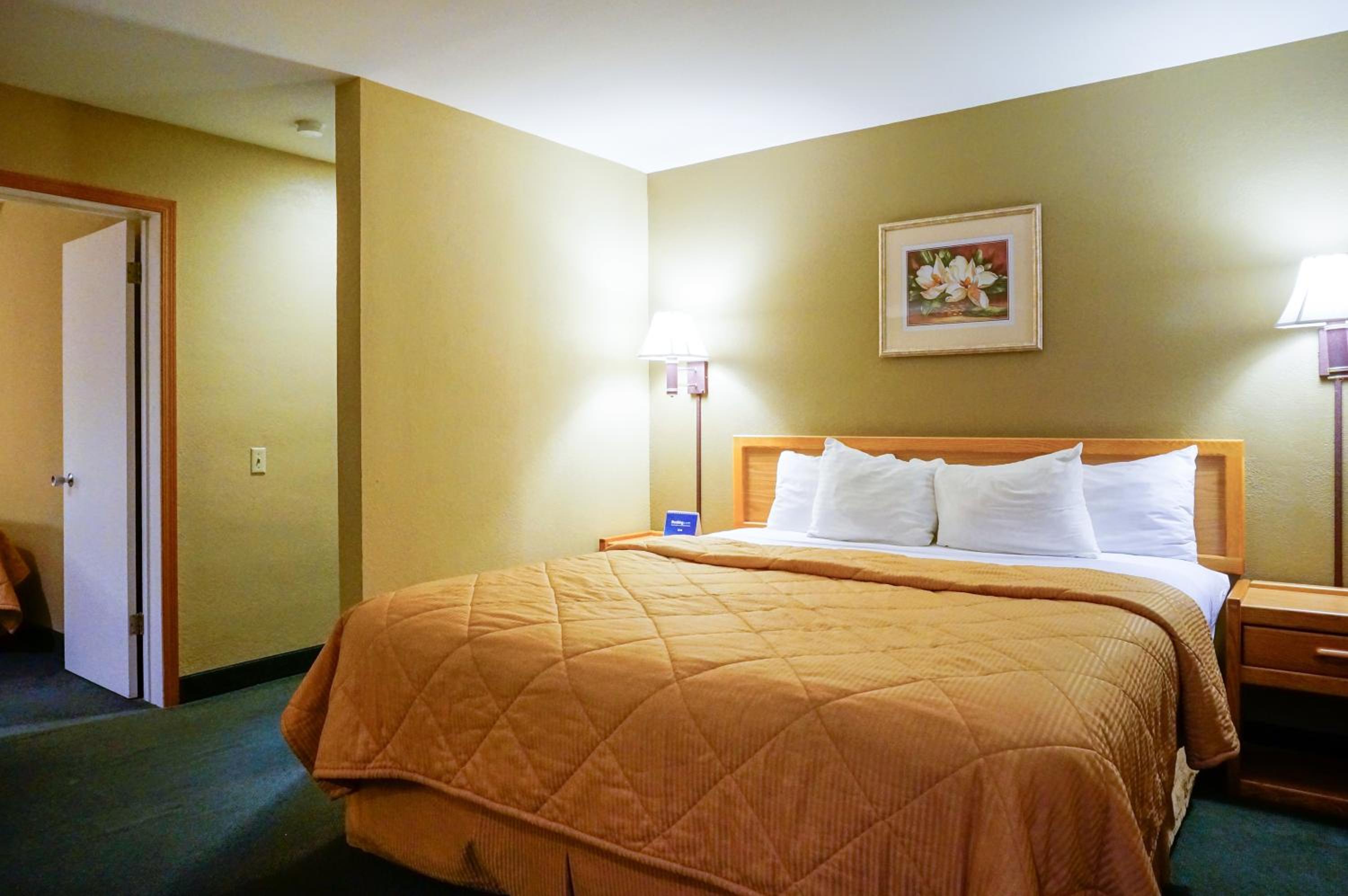 Family Two-Bedroom Suite photo 2
