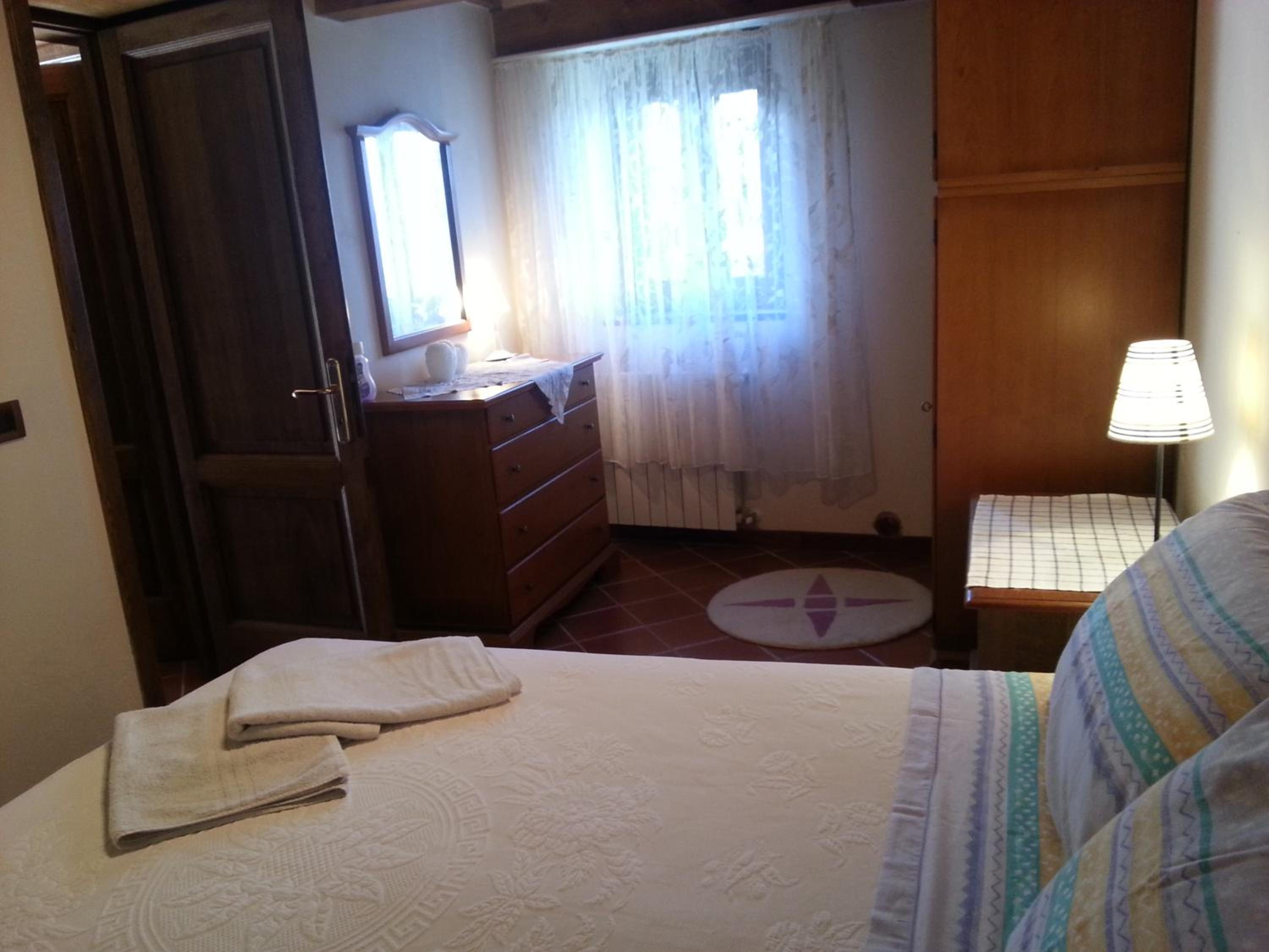 One-Bedroom Apartment - Annex