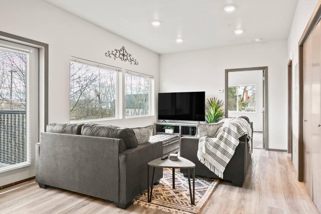 Apartment photo 1