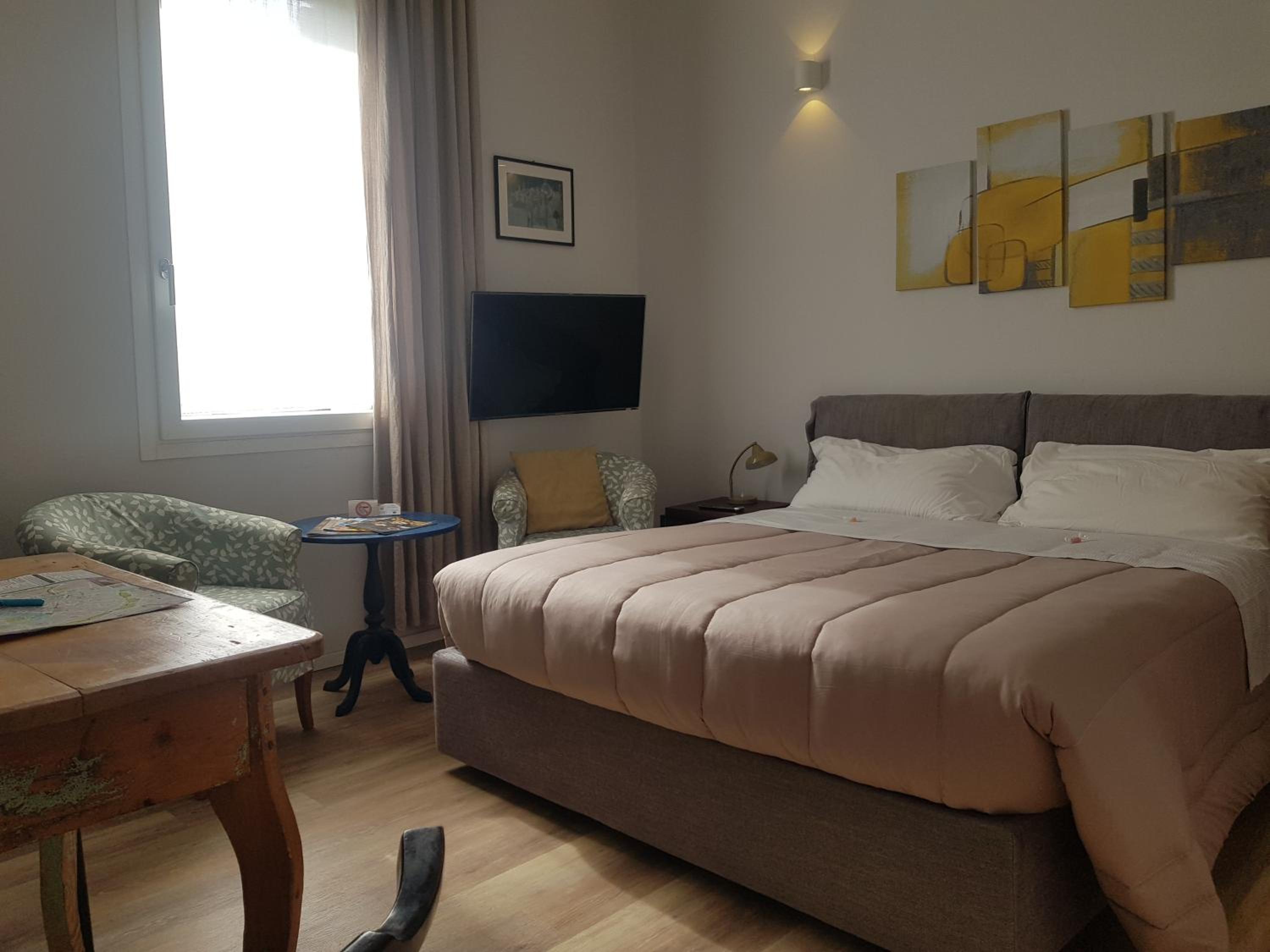 Apartment - Ground Floor - Photo 1