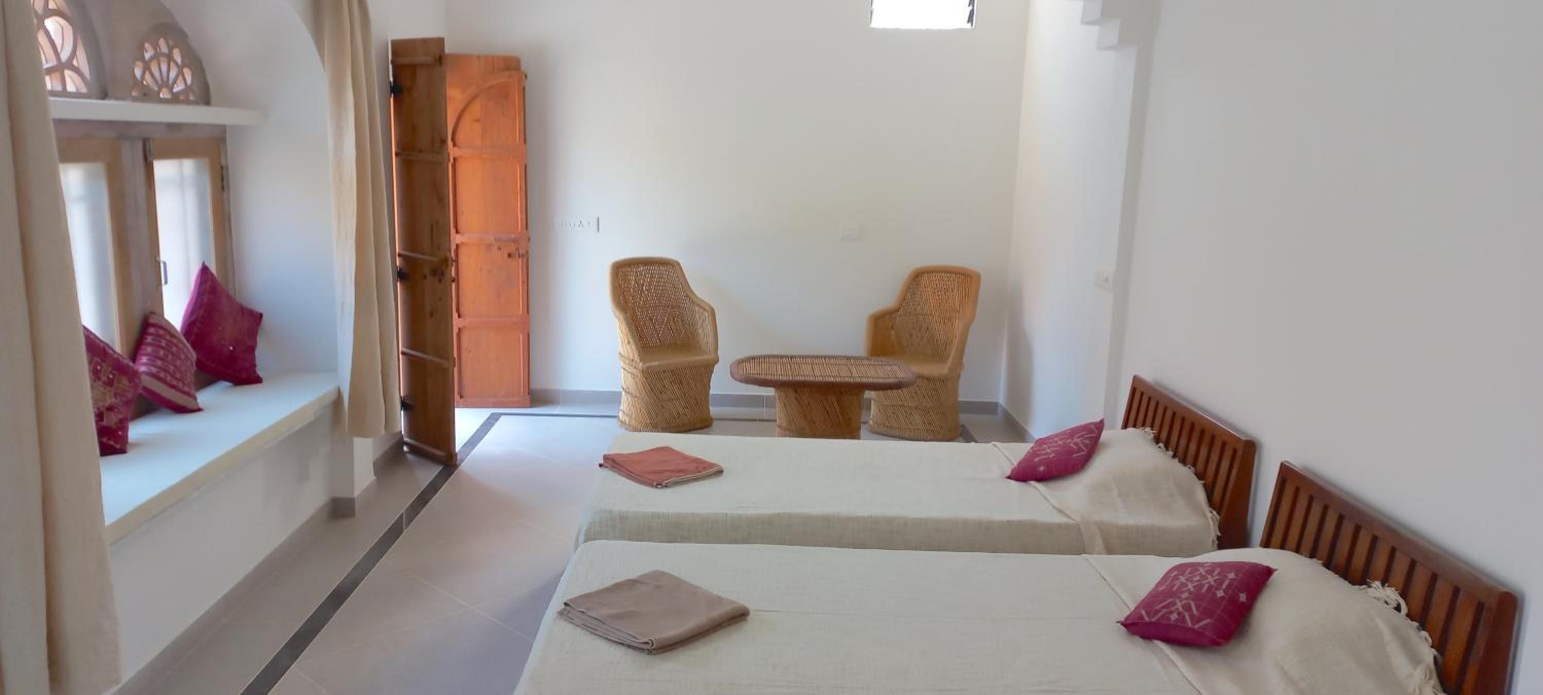 Deluxe Double or Twin Room photo 1