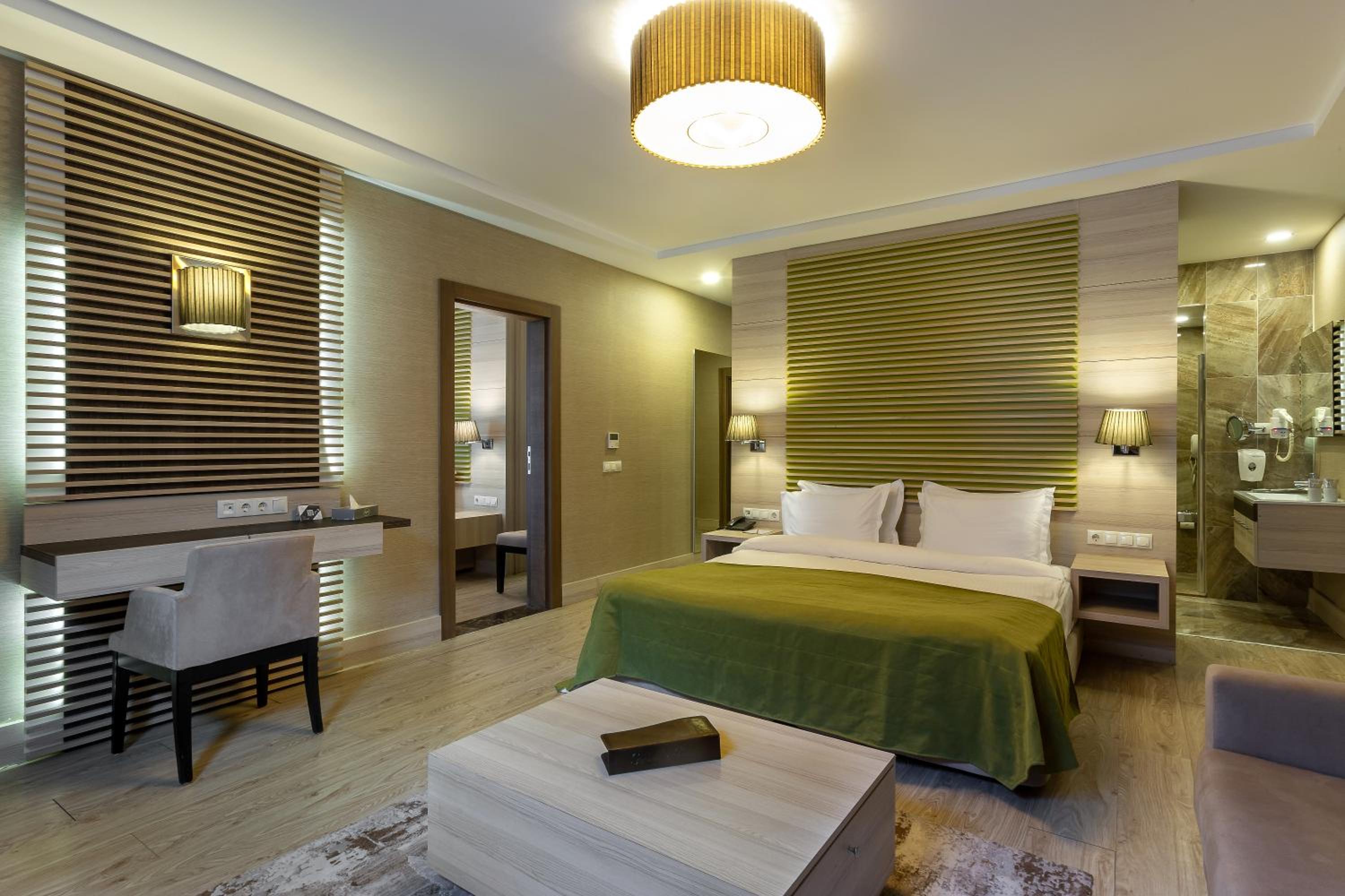 Quadruple Room - Photo 1
