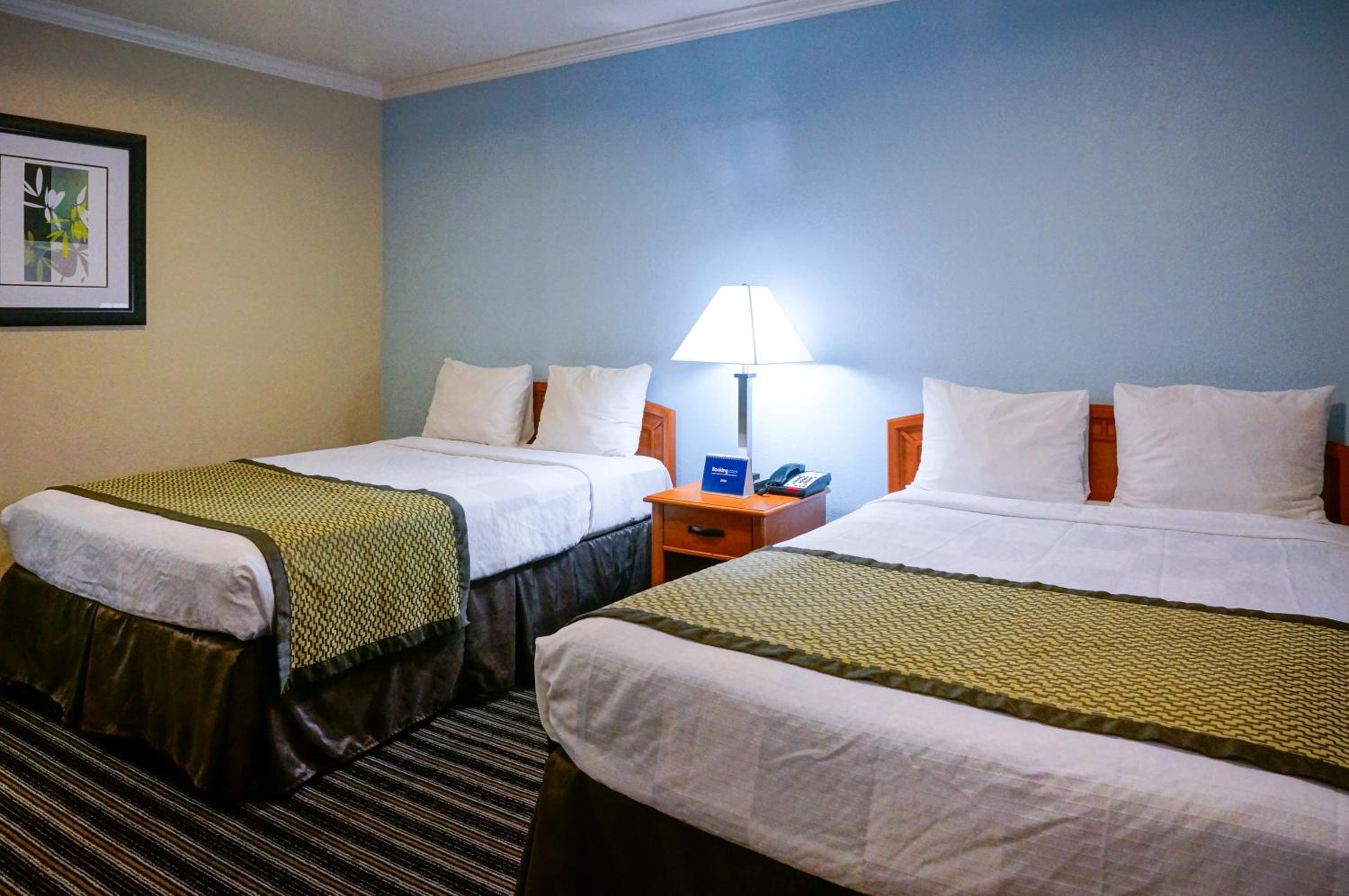 Double Room - Photo 1