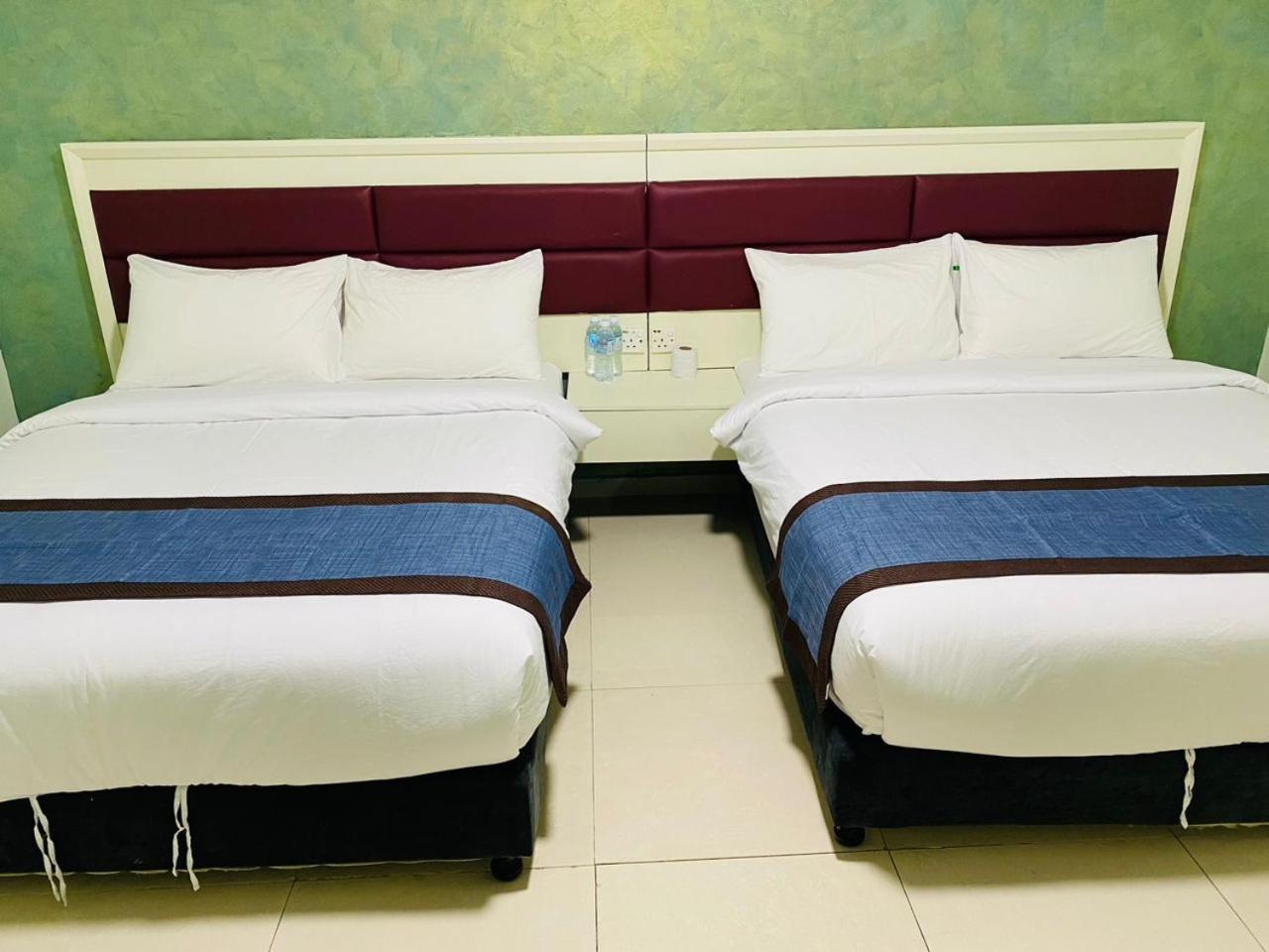 Standard Quadruple Room photo 2