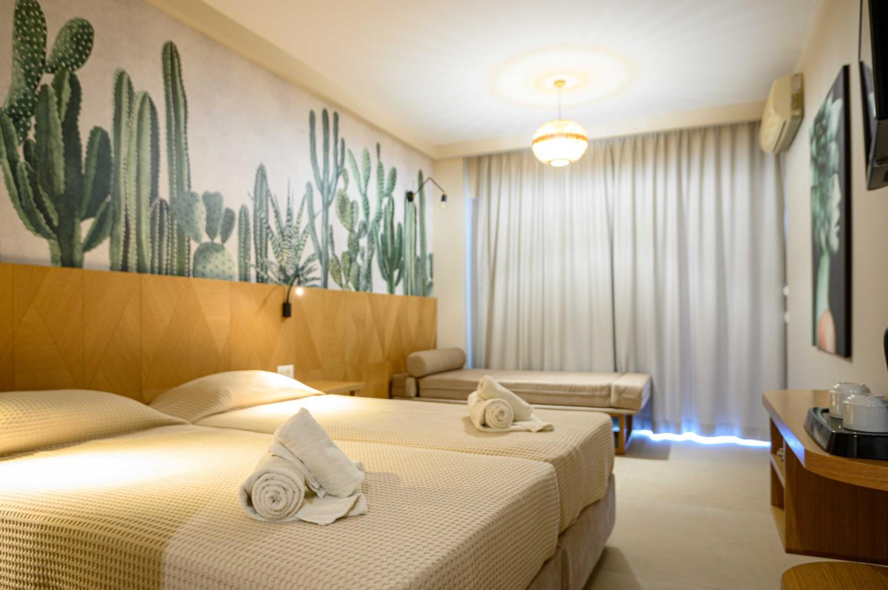 Superior Double or Twin Room with Garden View