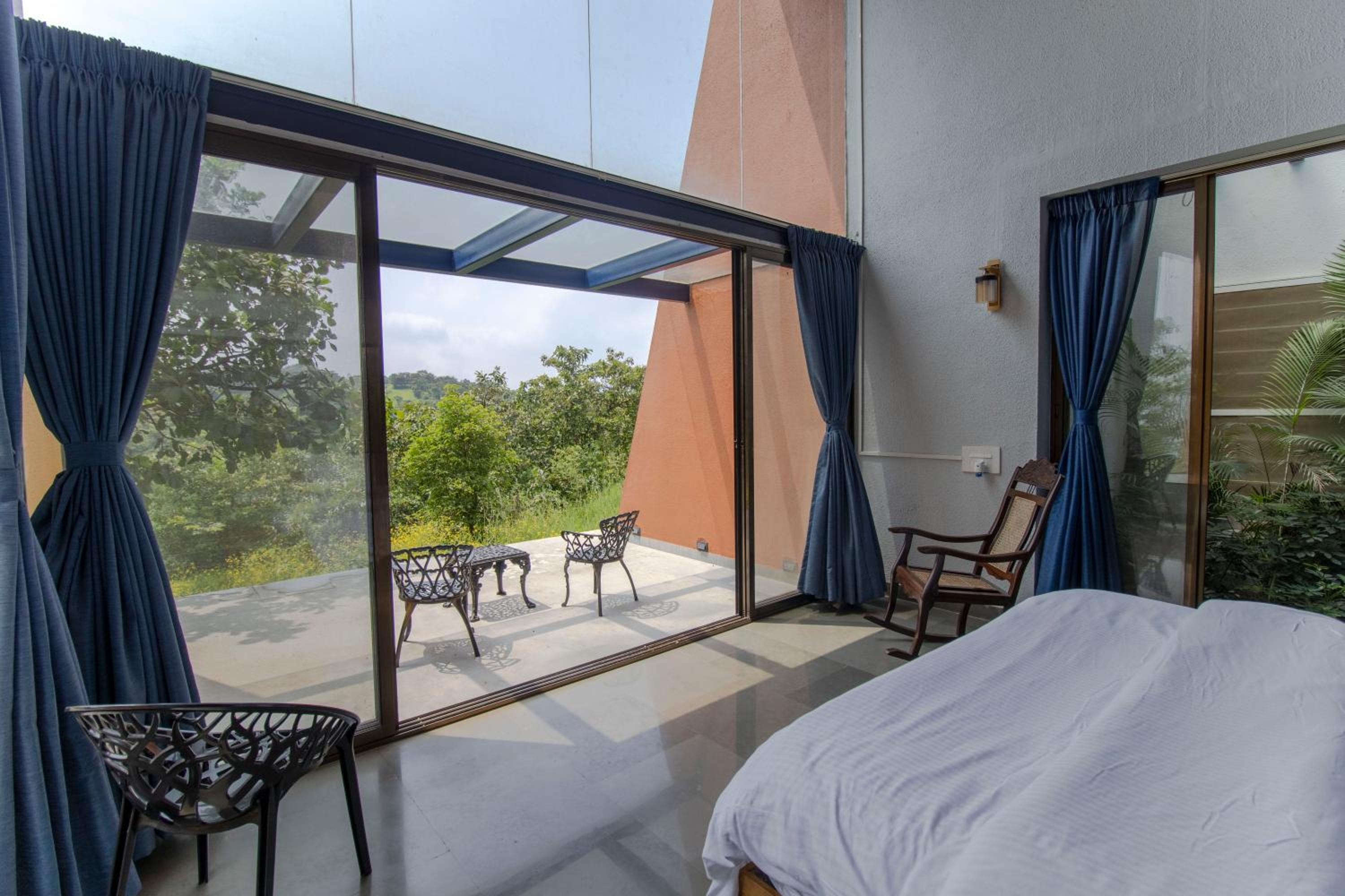 Villa with Private Pool photo 3